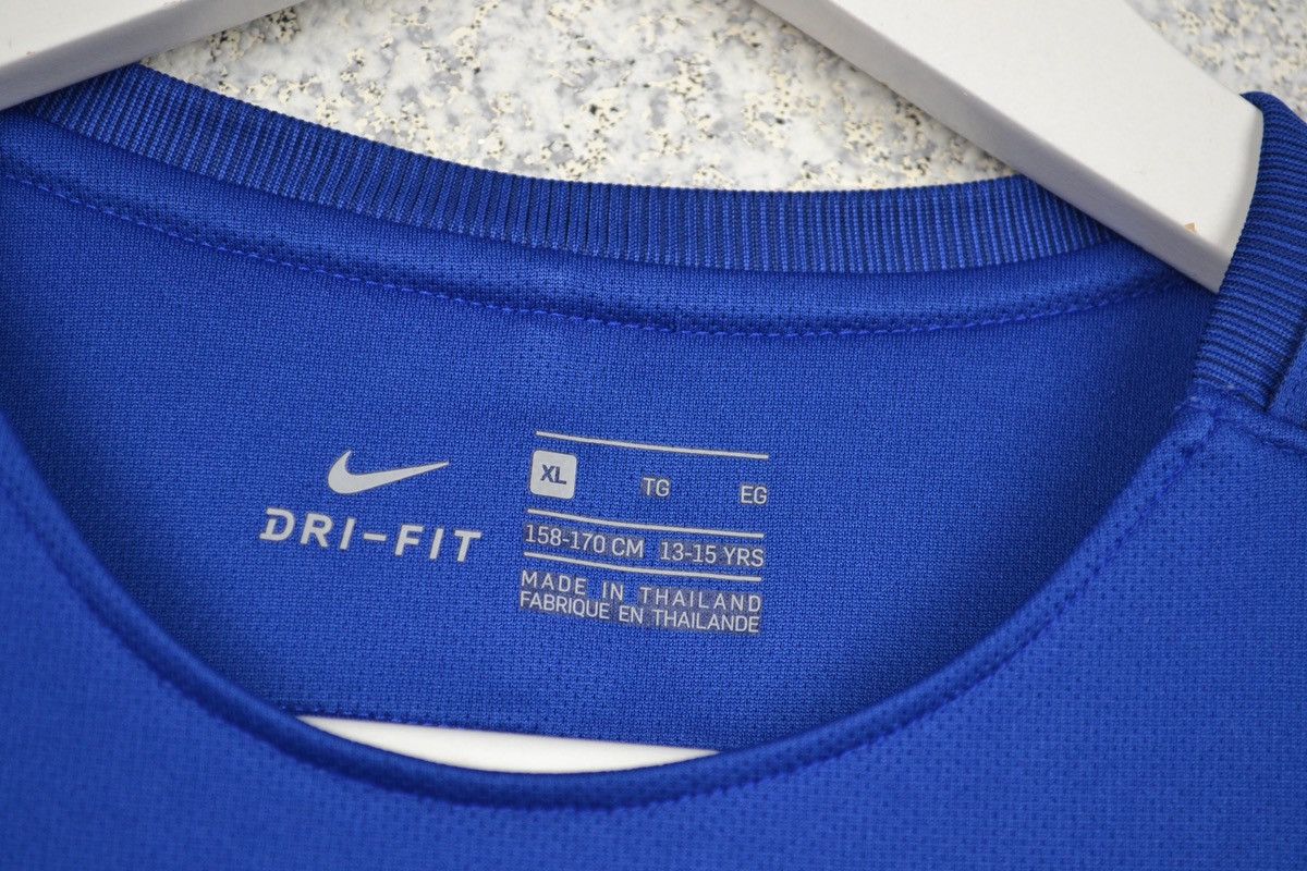 Chelsea Soccer × Nike Chelsea London 2017 Home Football Shirt Nike Soccer Jersey Size US XS / EU 42 / 0 - 5 Thumbnail