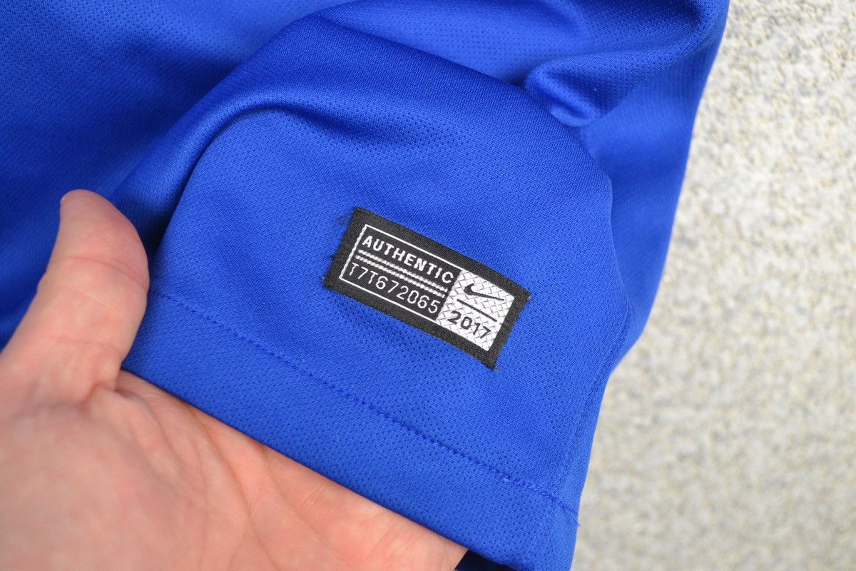 Chelsea Soccer × Nike Chelsea London 2017 Home Football Shirt Nike Soccer Jersey Size US XS / EU 42 / 0 - 4 Thumbnail