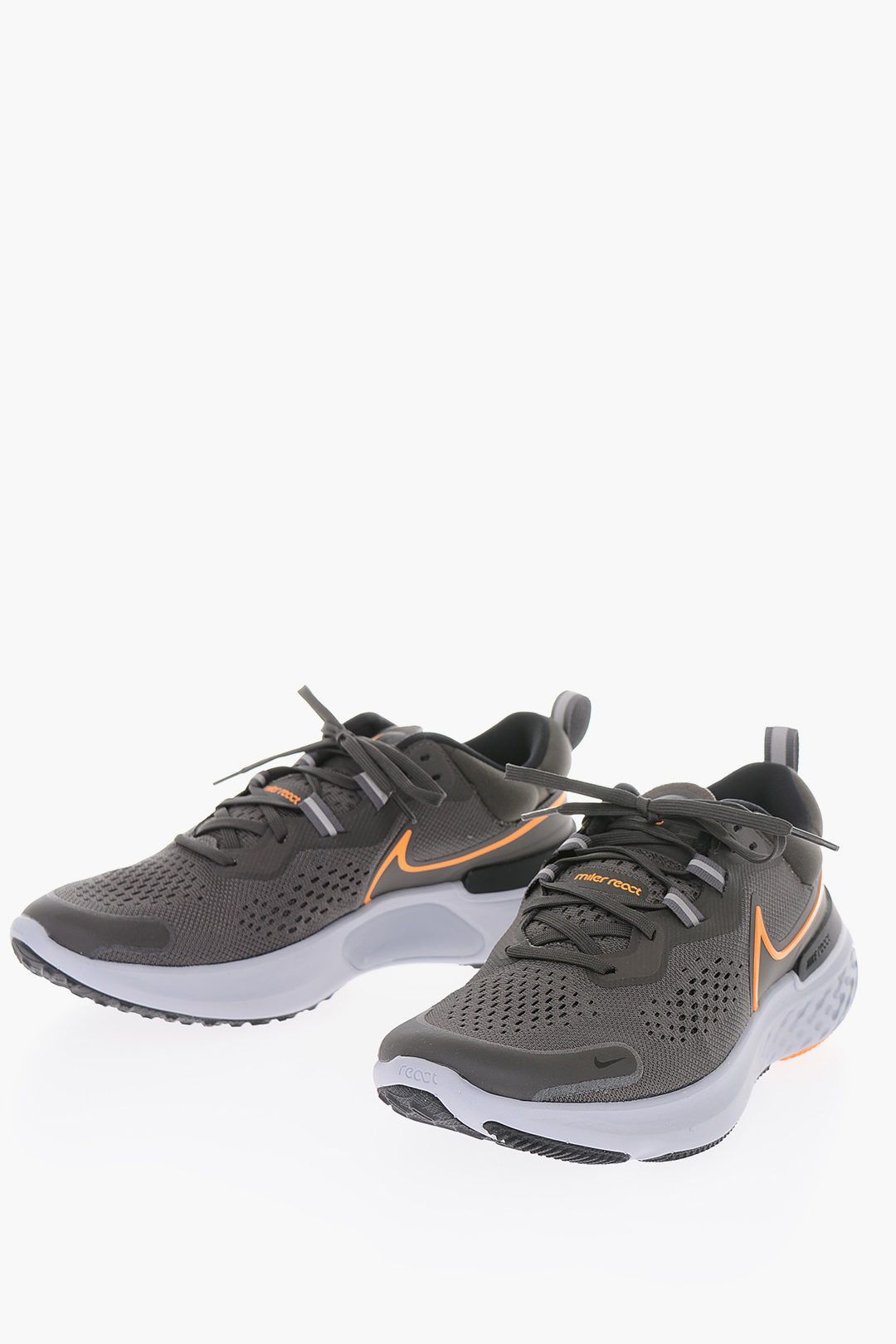 og1mm0323 Sneakers in Gray