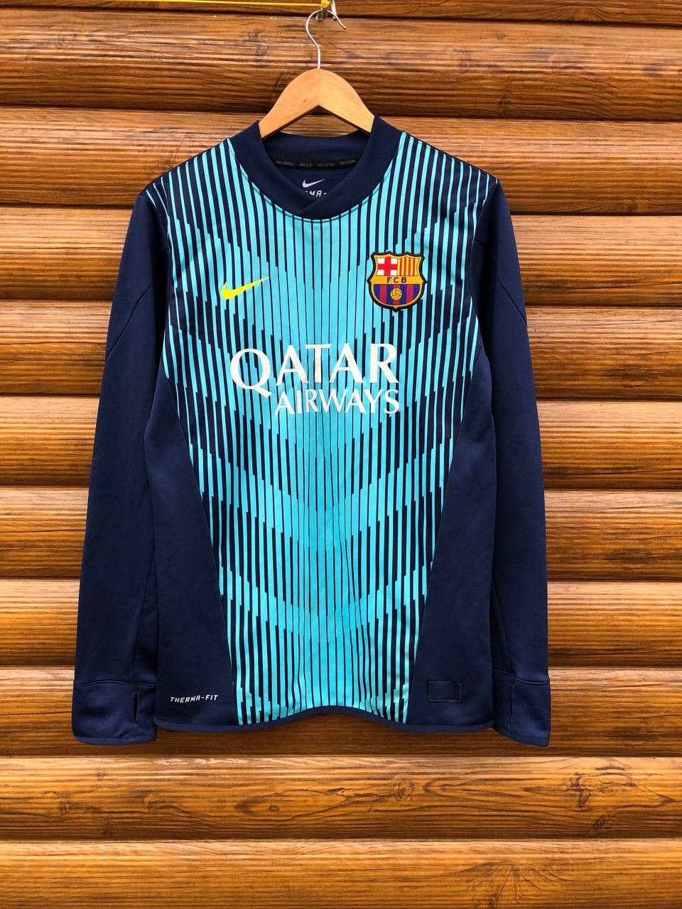Nike BARCELONA Football Shirt Long Sleeve Nike Jersey Size US S / EU 44-46 / 1 - 1 Thumbnail