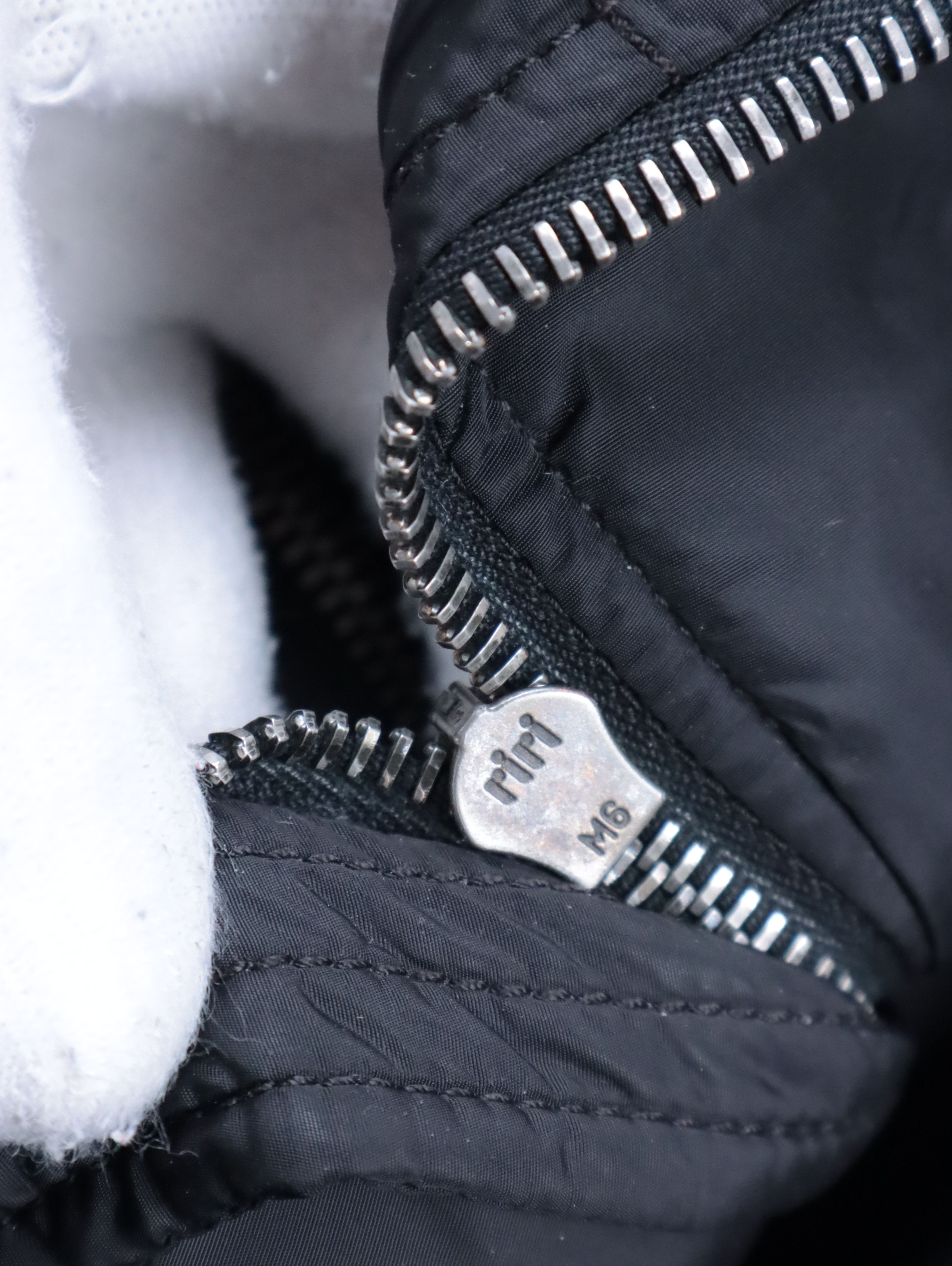 Designer × Luxury × Prada Prada SGX757 Black Goose Down