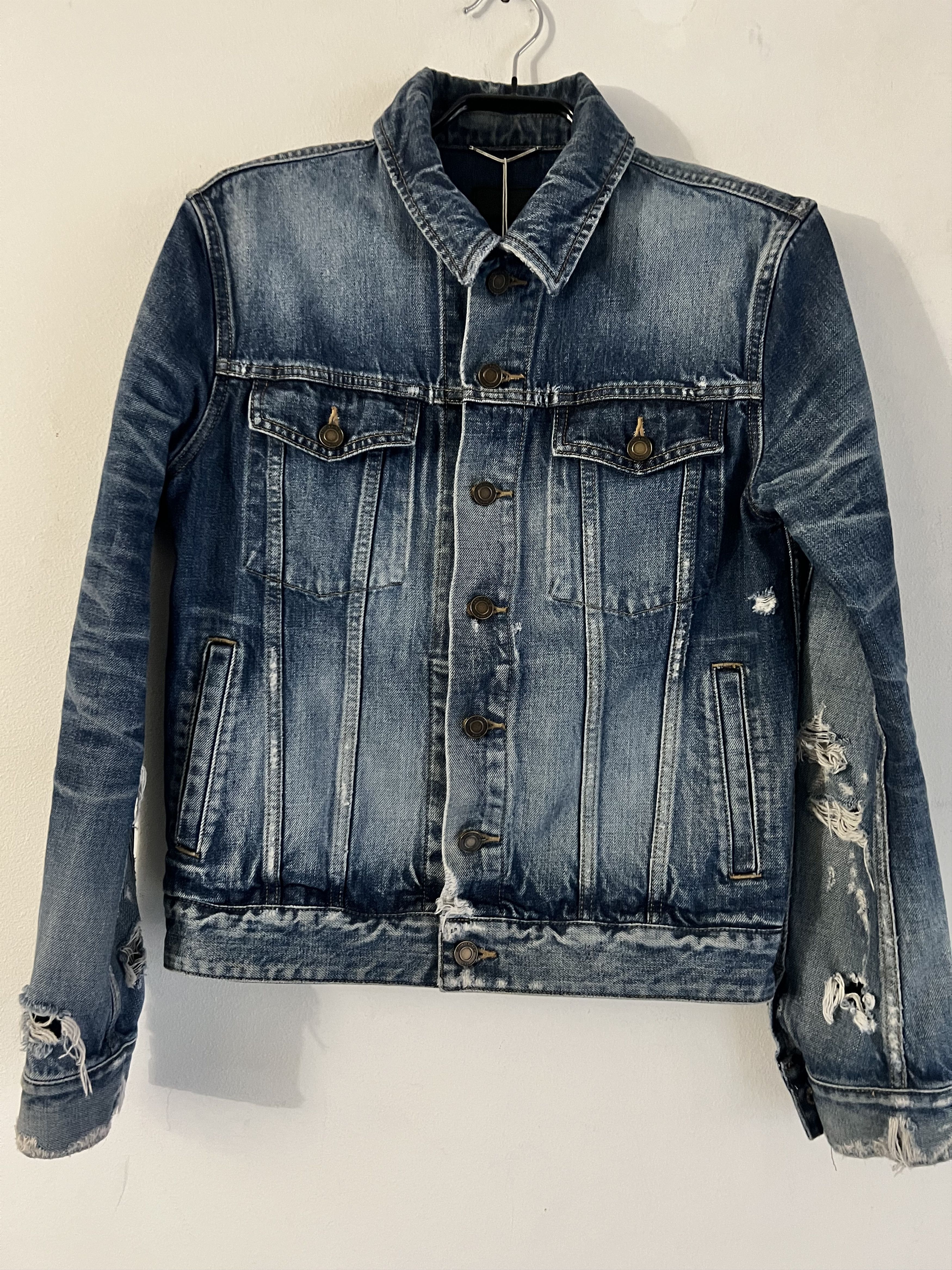 Saint Laurent Paris 1.2K SLP DESTROYED DENIM JACKET Size XS / US 0-2 / IT 36-38 - 1 Thumbnail