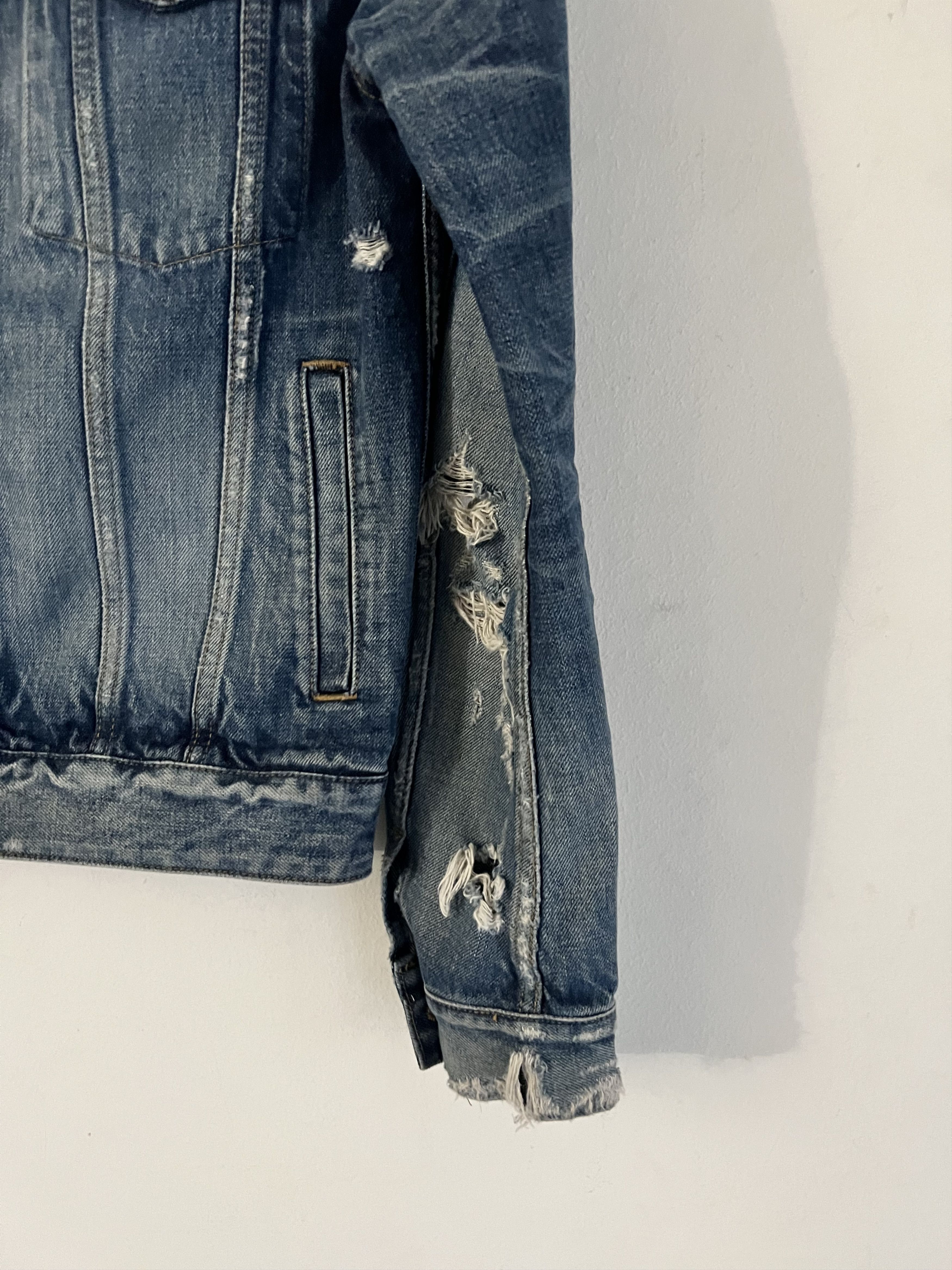 Saint Laurent Paris 1.2K SLP DESTROYED DENIM JACKET Size XS / US 0-2 / IT 36-38 - 7 Thumbnail