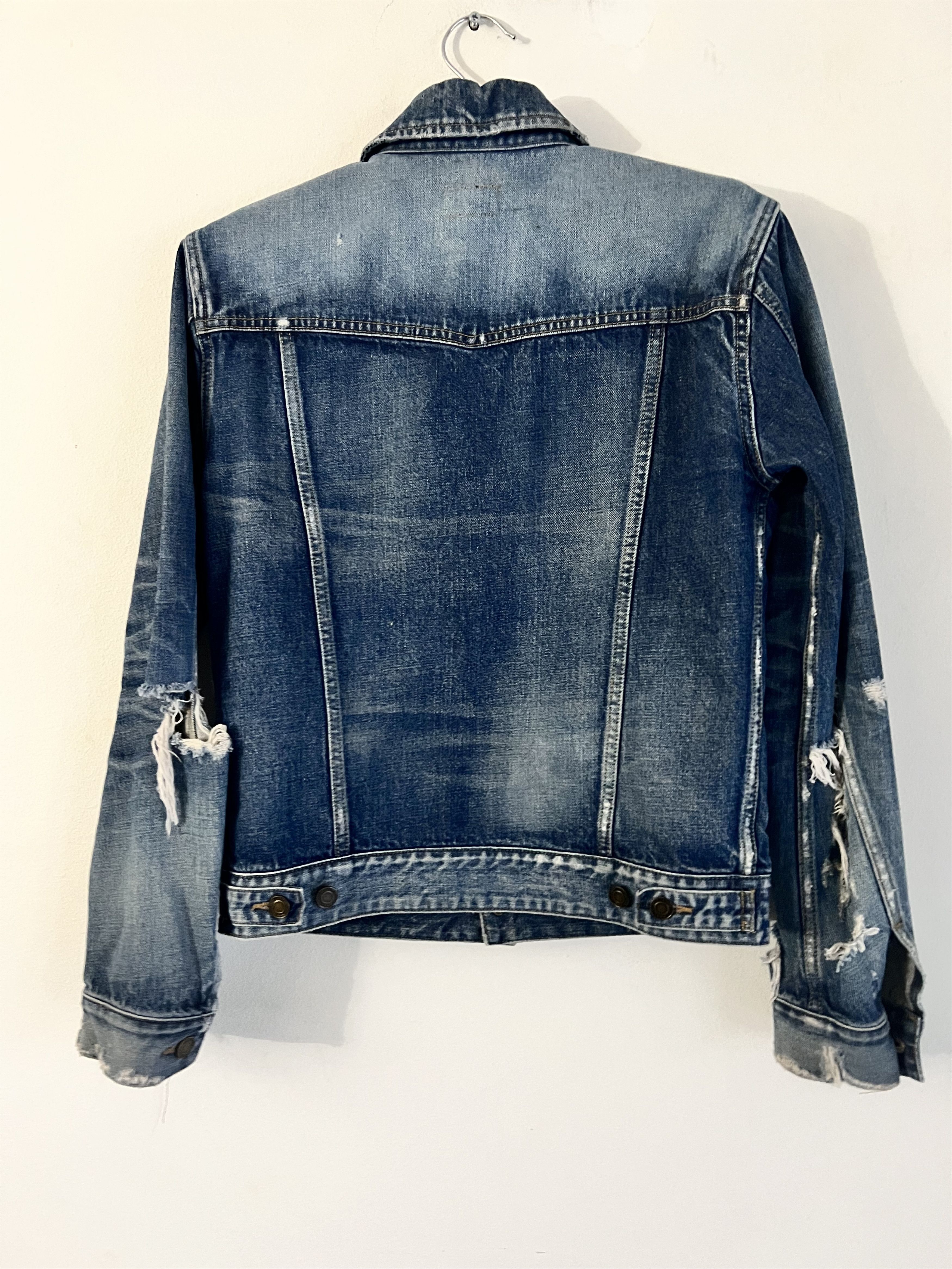 Saint Laurent Paris 1.2K SLP DESTROYED DENIM JACKET Size XS / US 0-2 / IT 36-38 - 2 Thumbnail