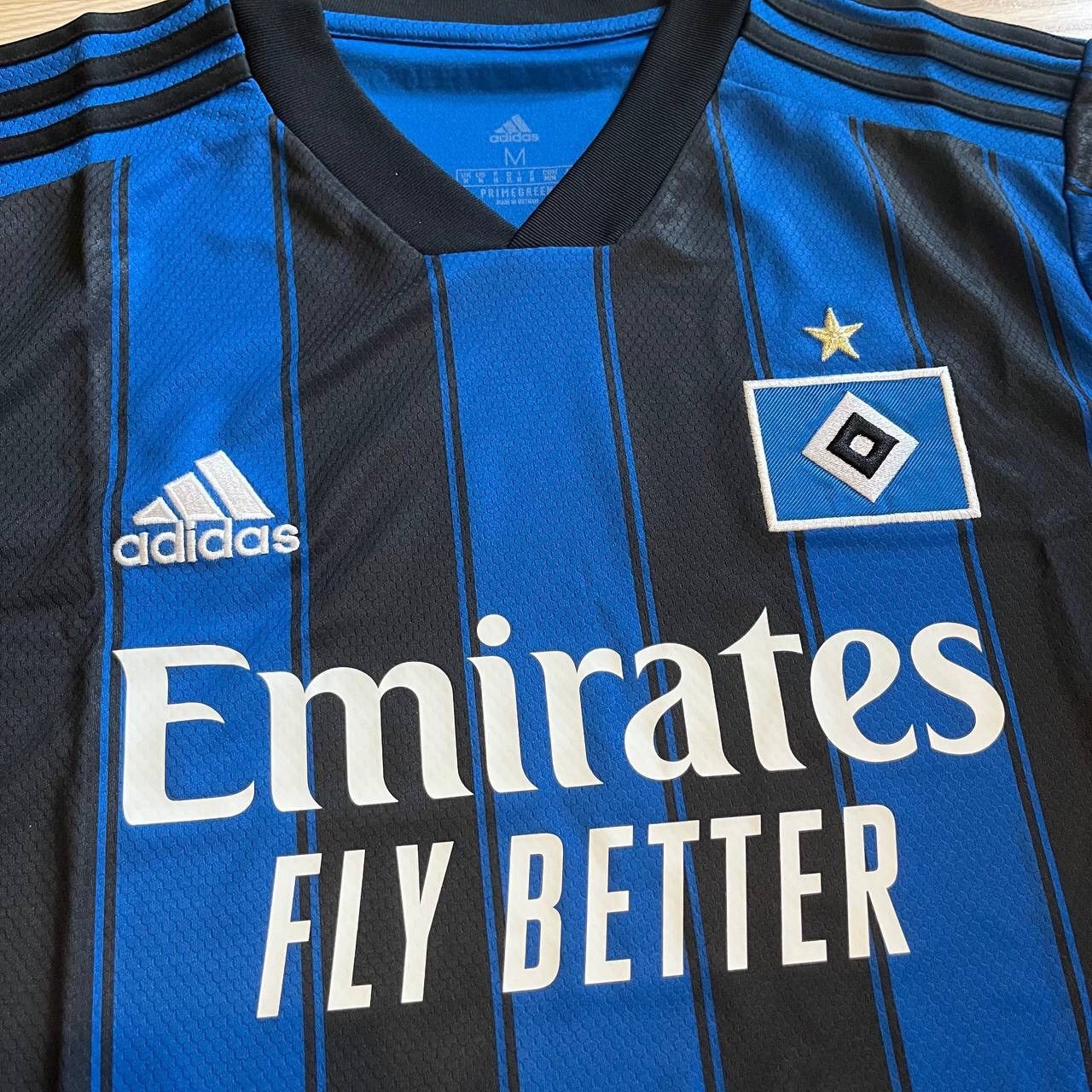 Adidas NWT HAMBURG ADIDAS 2021/2022 FOOTBALL AWAY JERSEY Size US M / EU 48-50 / 2 - 3 Thumbnail