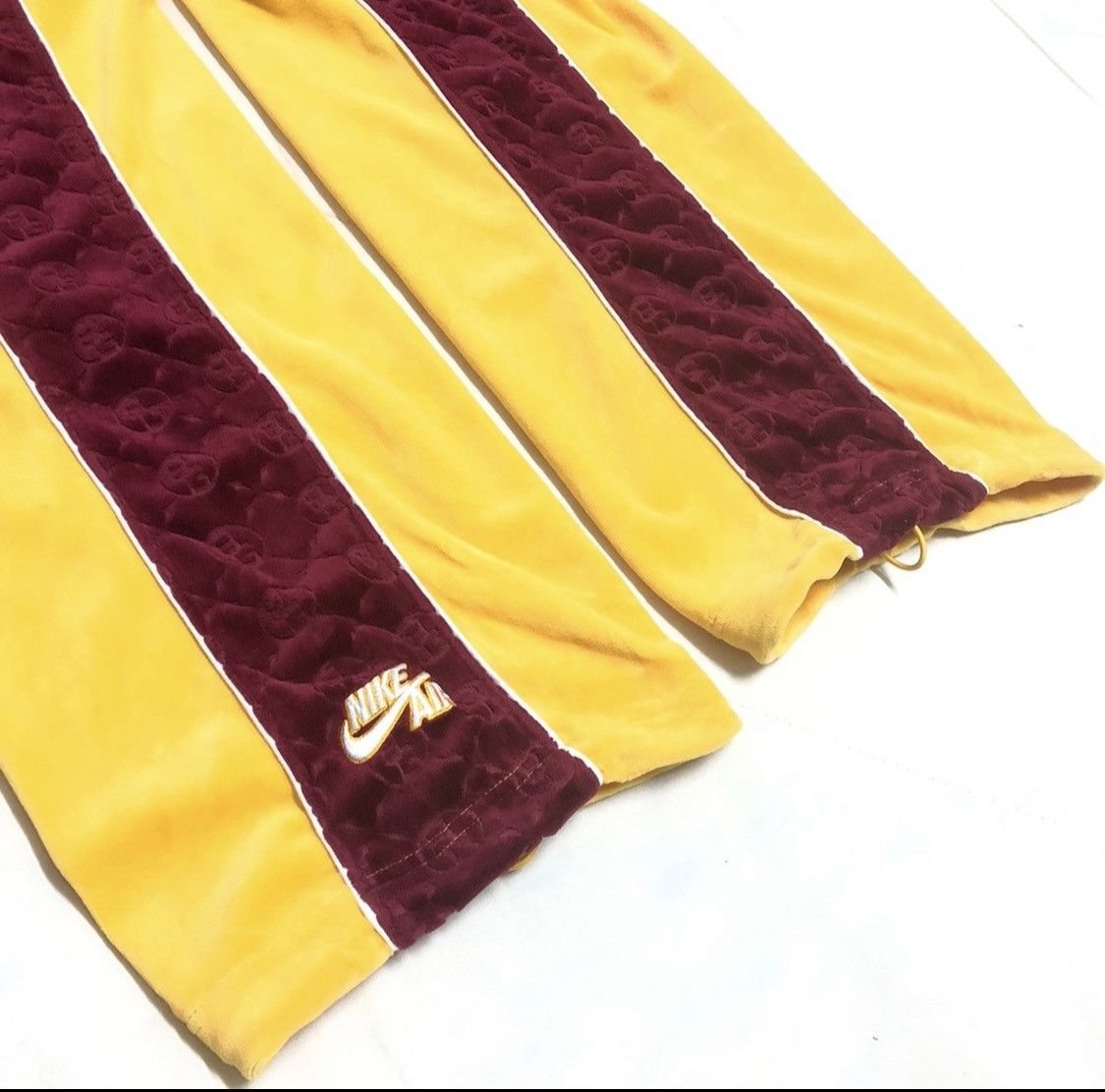Nike × Vintage Vintage Nike James Lebron Side Tape Track Pant Size US 35 - 6 Thumbnail