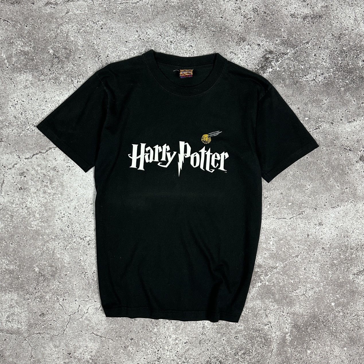 Vintage Vintage 00s Harry Potter Golden Snitch Quidditch tee Movie Size US S / EU 44-46 / 1 - 1 Thumbnail