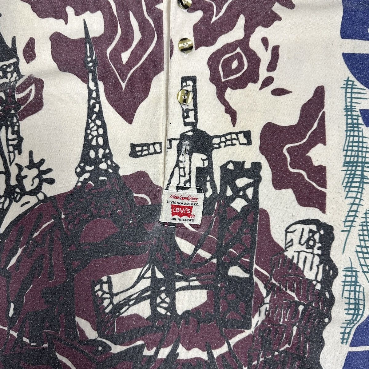 Levi's Vintage Clothing Vintage 90s Levis 501 International Button Alloverprint tee Size US XL / EU 56 / 4 - 7 Thumbnail