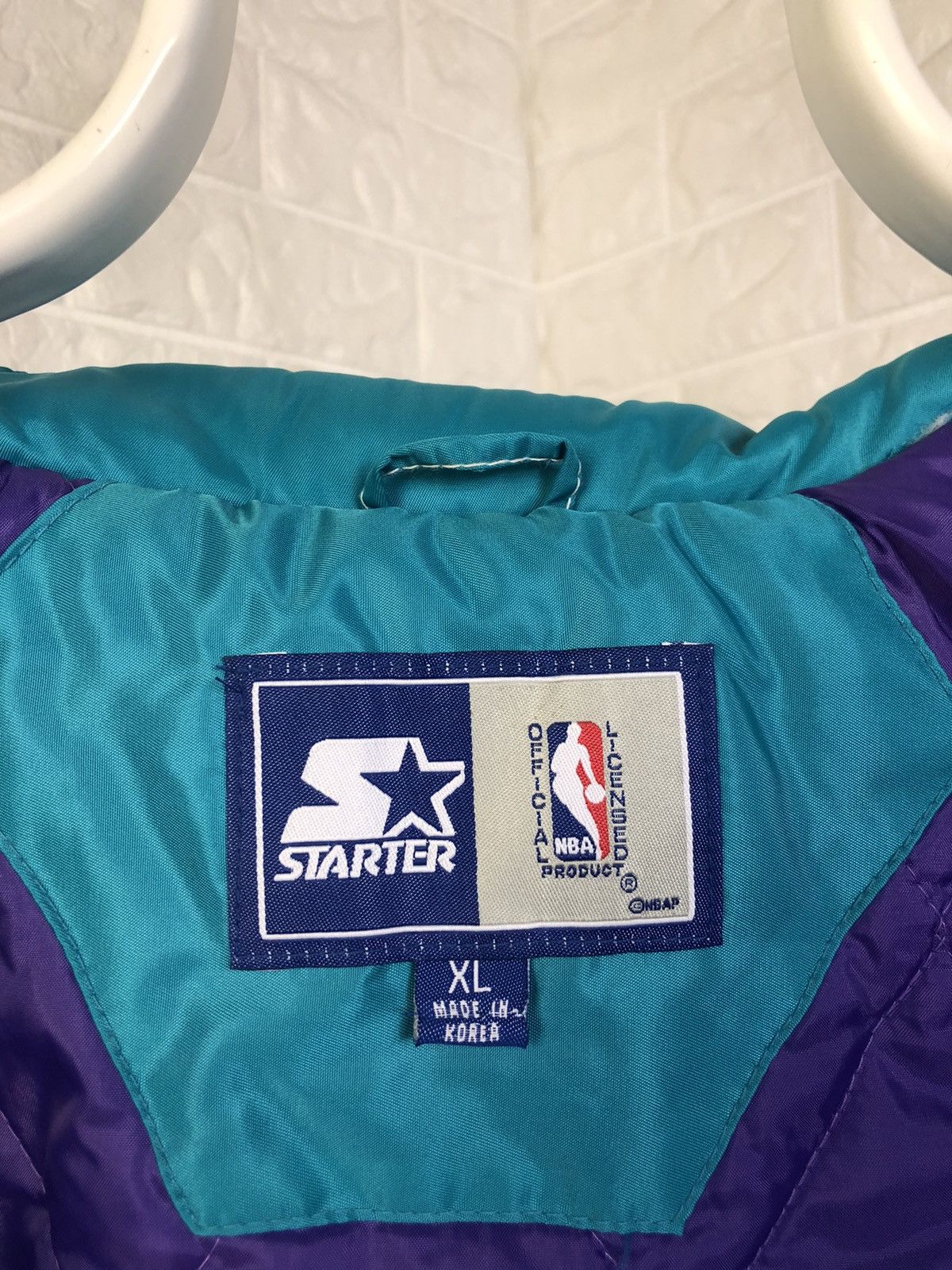 NBA × Starter Vintage 90s Starter Charlotte Hornets NBA Jakets Size US L / EU 52-54 / 3 - 21 Thumbnail