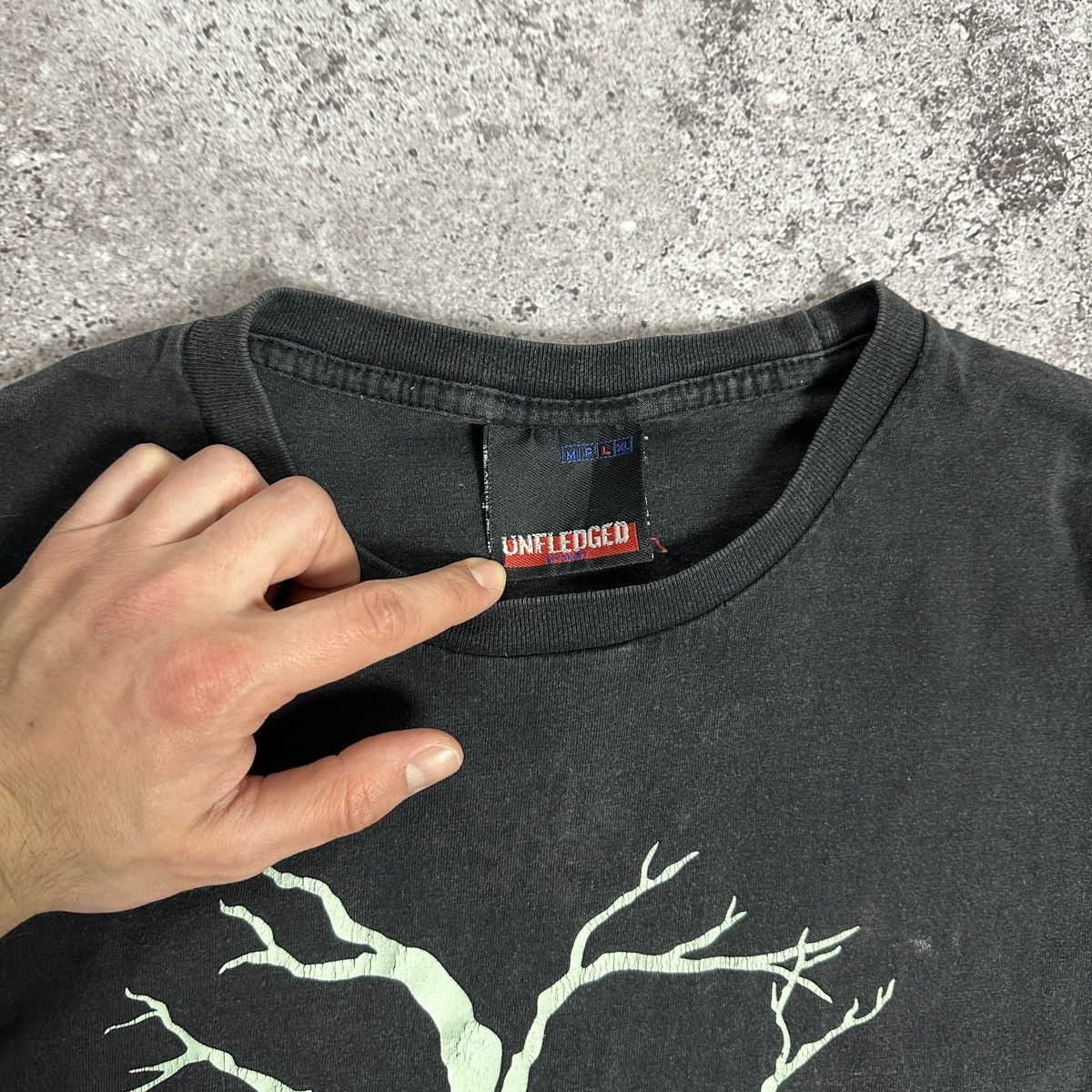 Vintage Vintage Y2K Unfledged Life Always Has Two Sides Humor tee Size US L / EU 52-54 / 3 - 5 Thumbnail