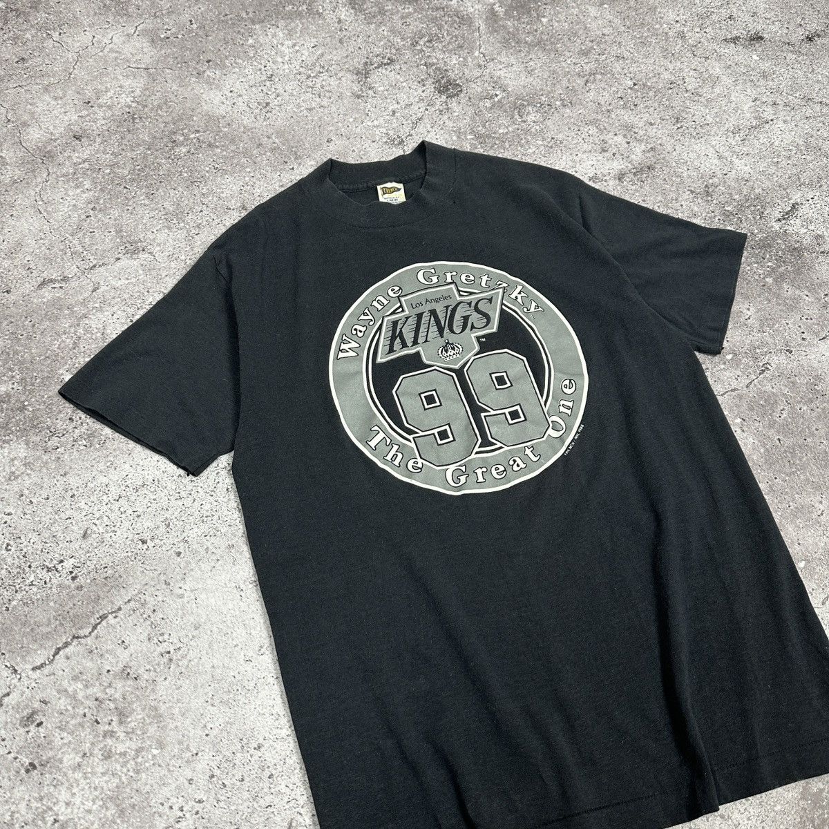 NHL Vintage 80s LA Kings Wayne Gretzky The Great One tee single Size US L / EU 52-54 / 3 - 3 Thumbnail