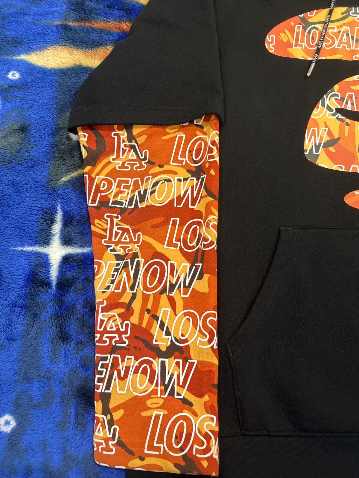 Aape Aape LA Hoodie Size US L / EU 52-54 / 3 - 5 Thumbnail