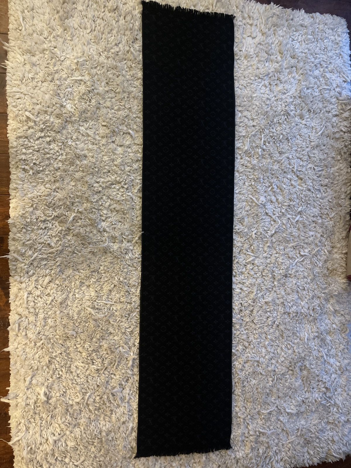 Louis Vuitton Huge Black monogram scarf Size ONE SIZE - 2 Thumbnail