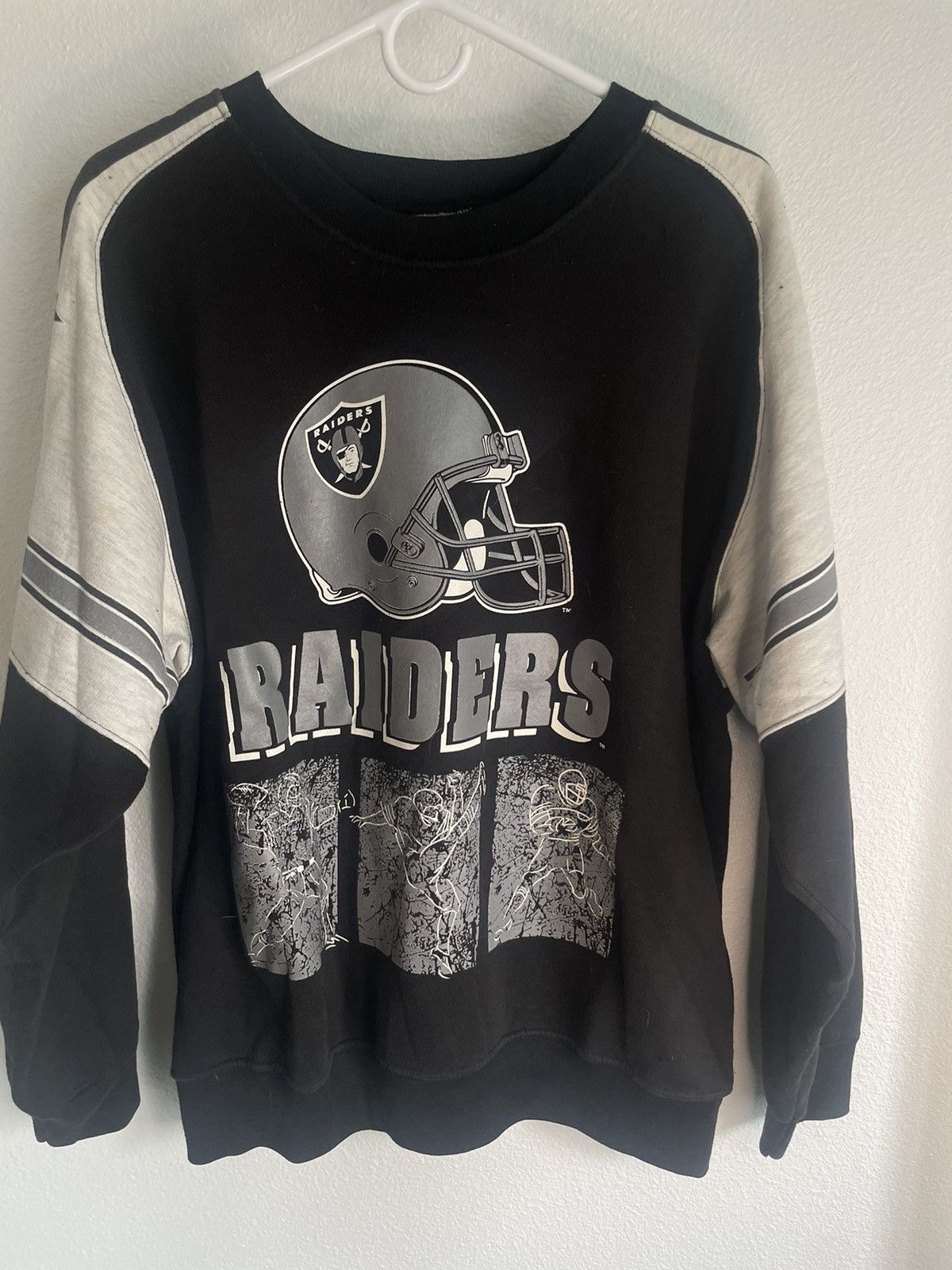 NFL × Vintage Oakland Raiders Vintage NFL 90s Crewneck Sweater Sweatshirt Size US XL / EU 56 / 4 - 1 Thumbnail