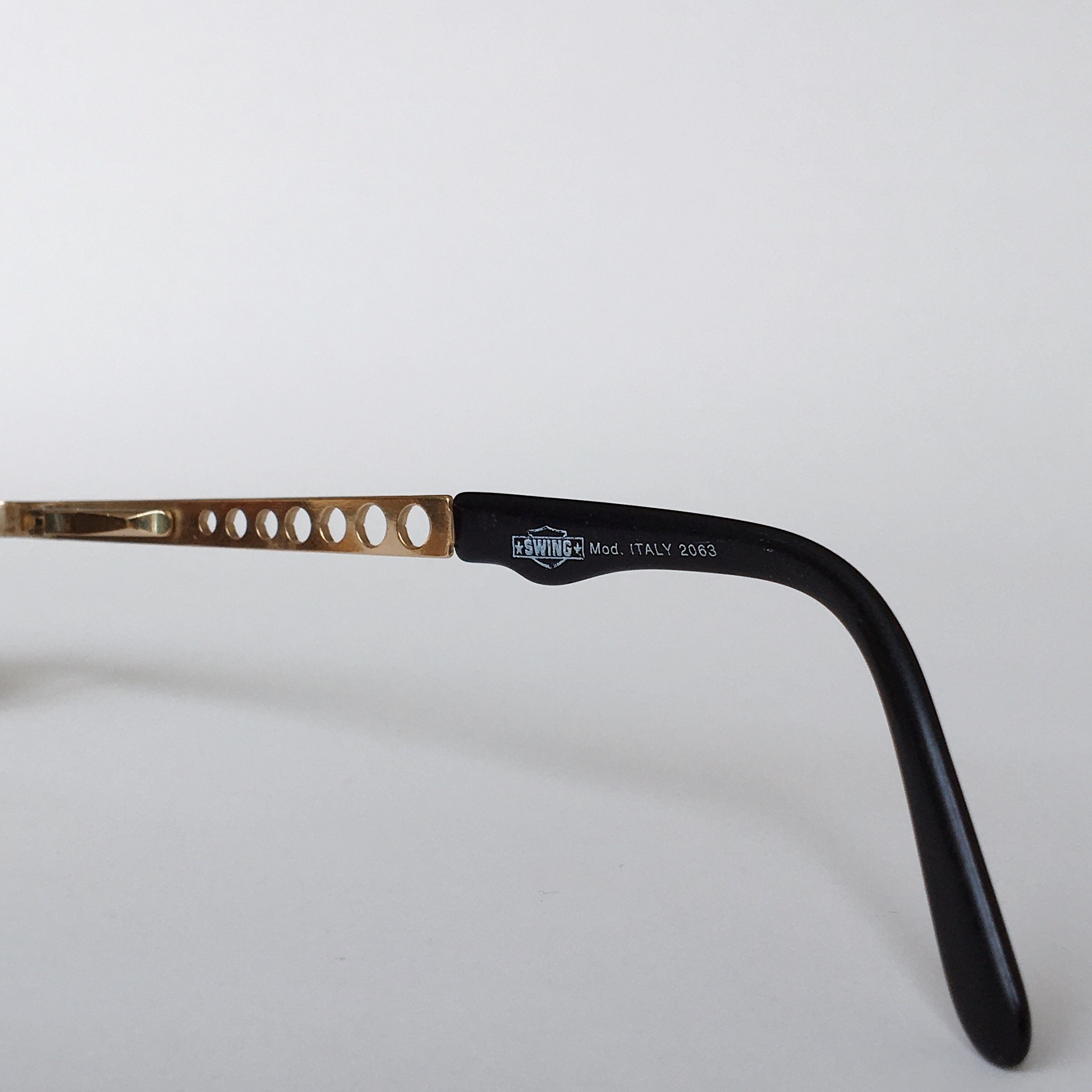 Vintage Swing Vintage Square Sunglasses Gold Frame 90's NOS Size ONE SIZE - 5 Thumbnail