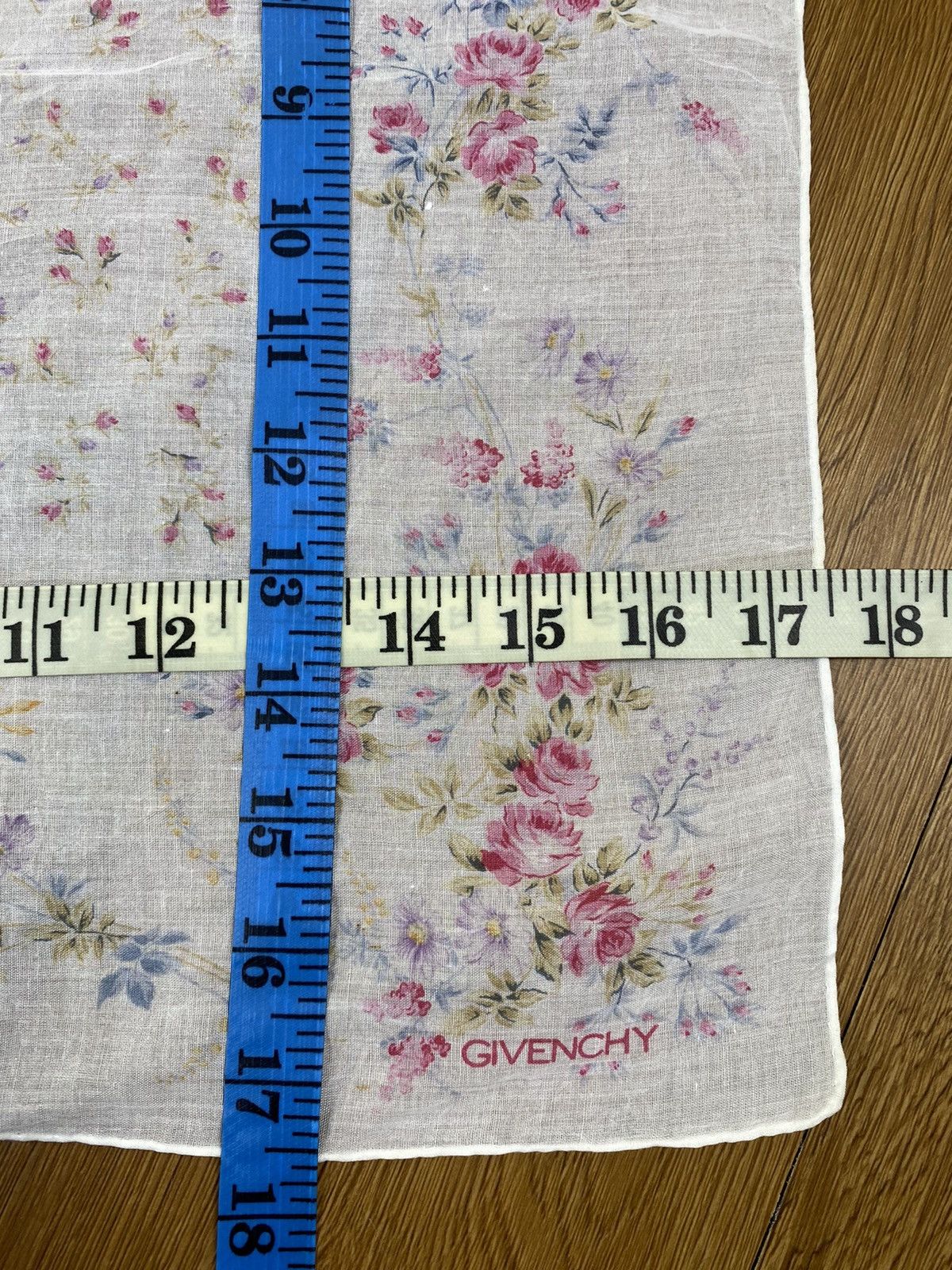 Givenchy Givenchy Scarf Handkerchief Neckerchief Bandana Size ONE SIZE - 6 Thumbnail