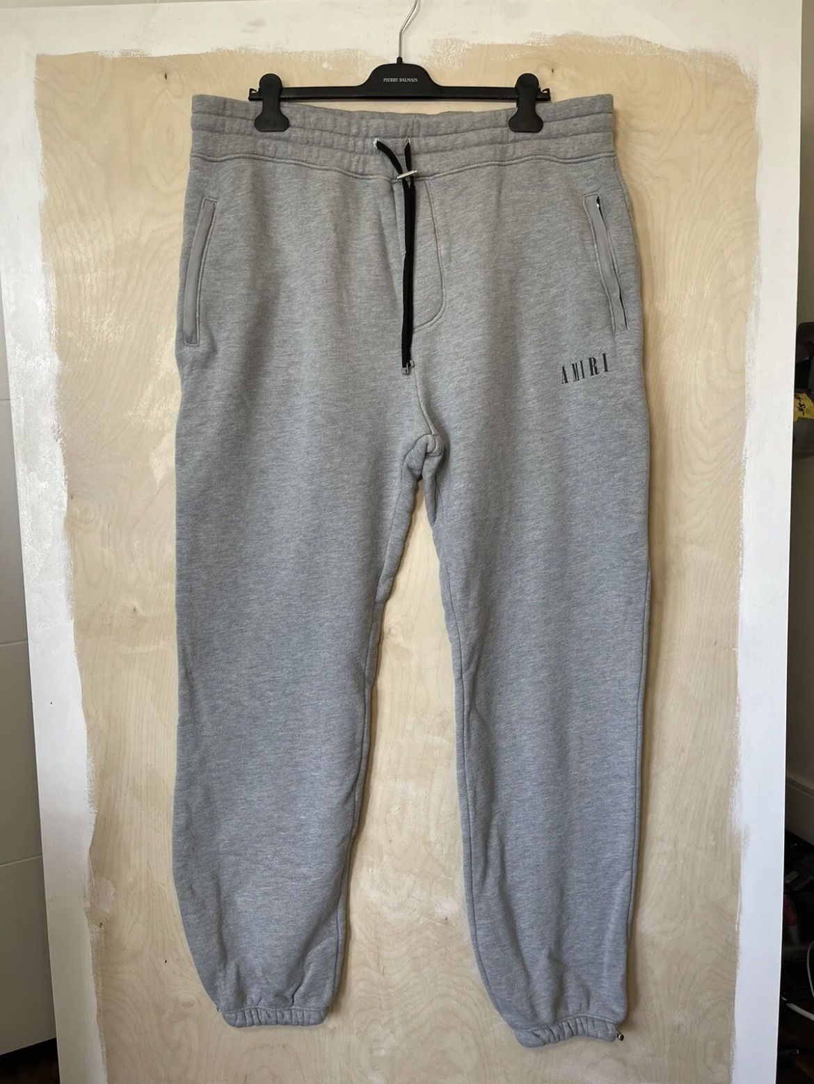 image of Amiri Core Logo Sweatpants in Grey, Men's (Size 40)