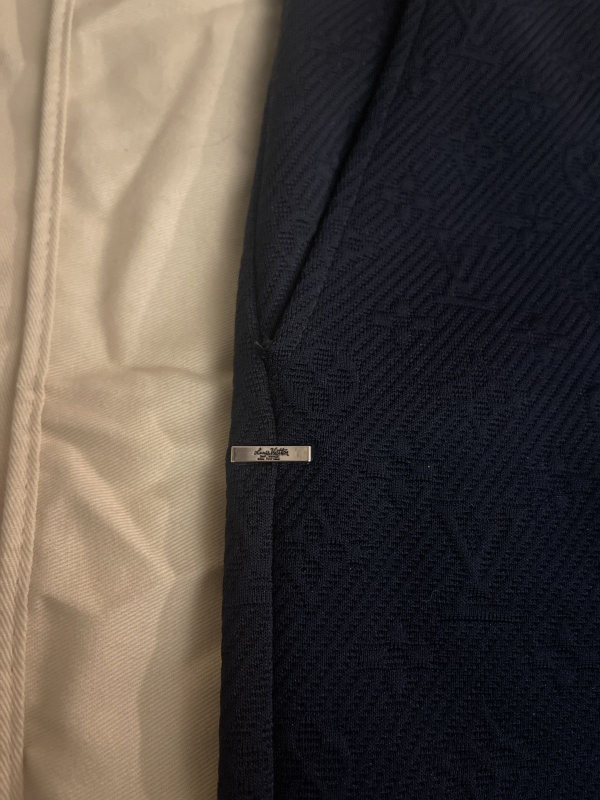Louis Vuitton Full monogram track pants size Large Size US 44 / EU 60 - 3 Thumbnail