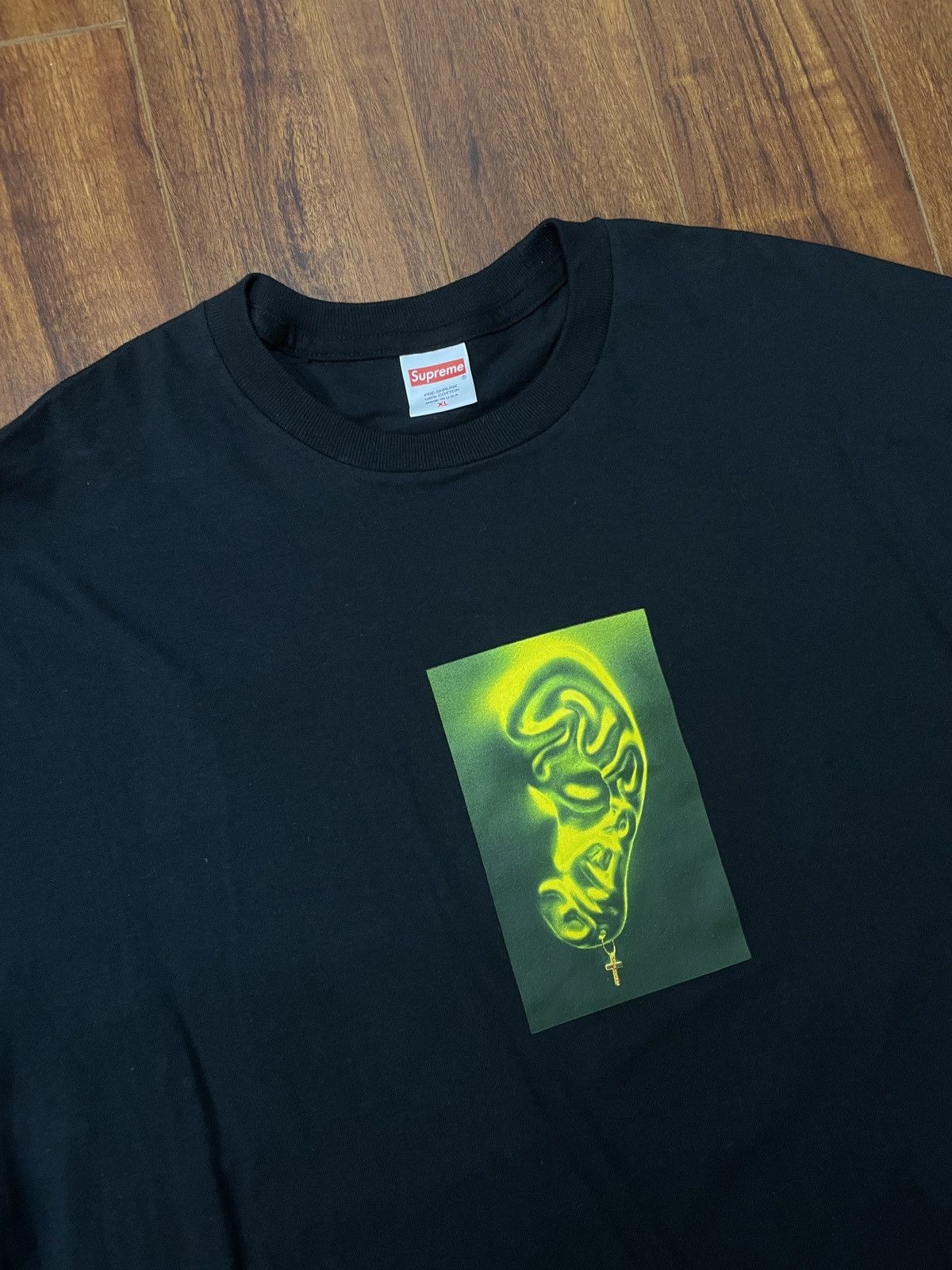 Supreme Supreme Ear Tee SS21 in Black Size US XL / EU 56 / 4 - 2 Thumbnail
