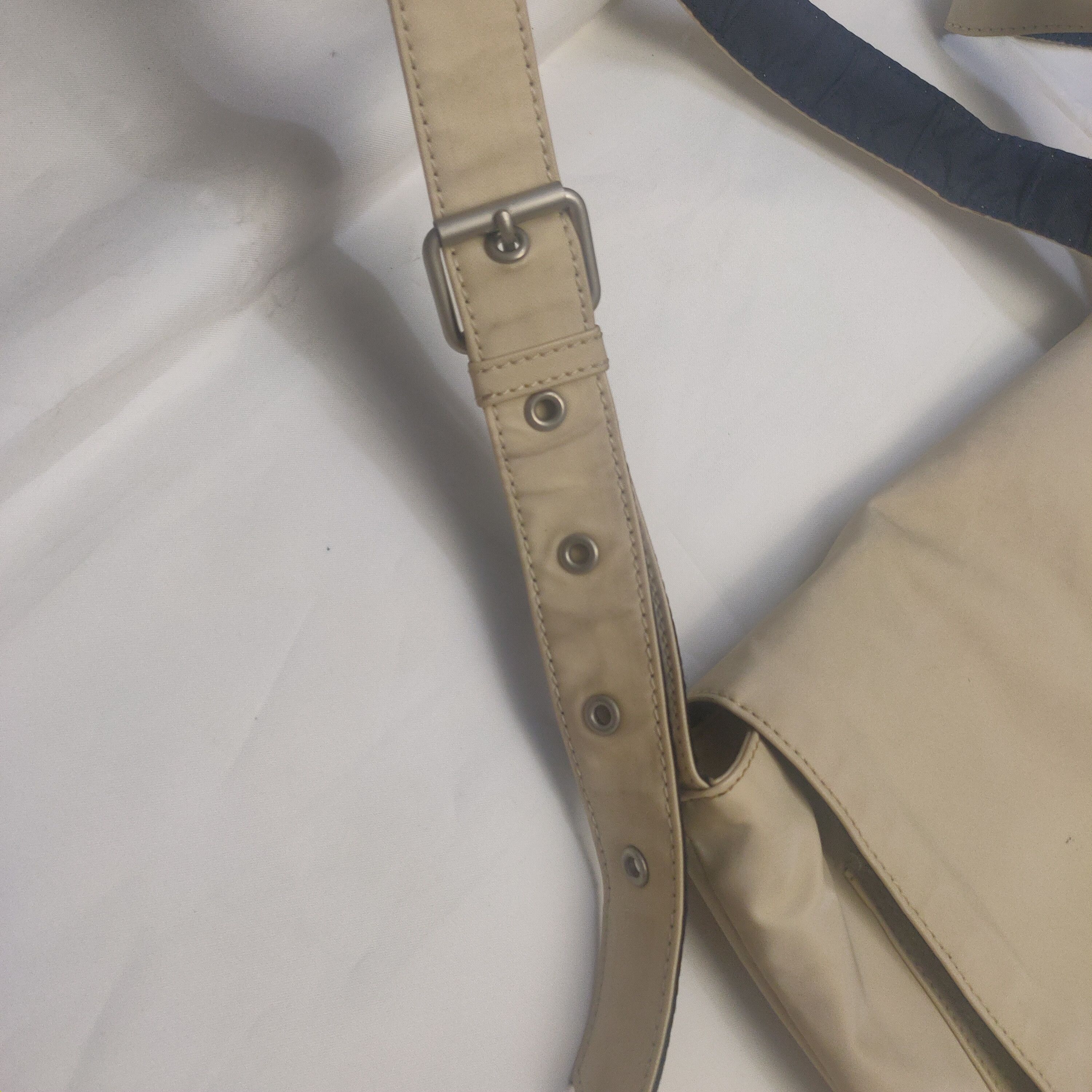 Designer × Jean Paul Gaultier Jean Paul Gaultier Dragon Emboss Sling Shoulder Bag Size ONE SIZE - 9 Thumbnail
