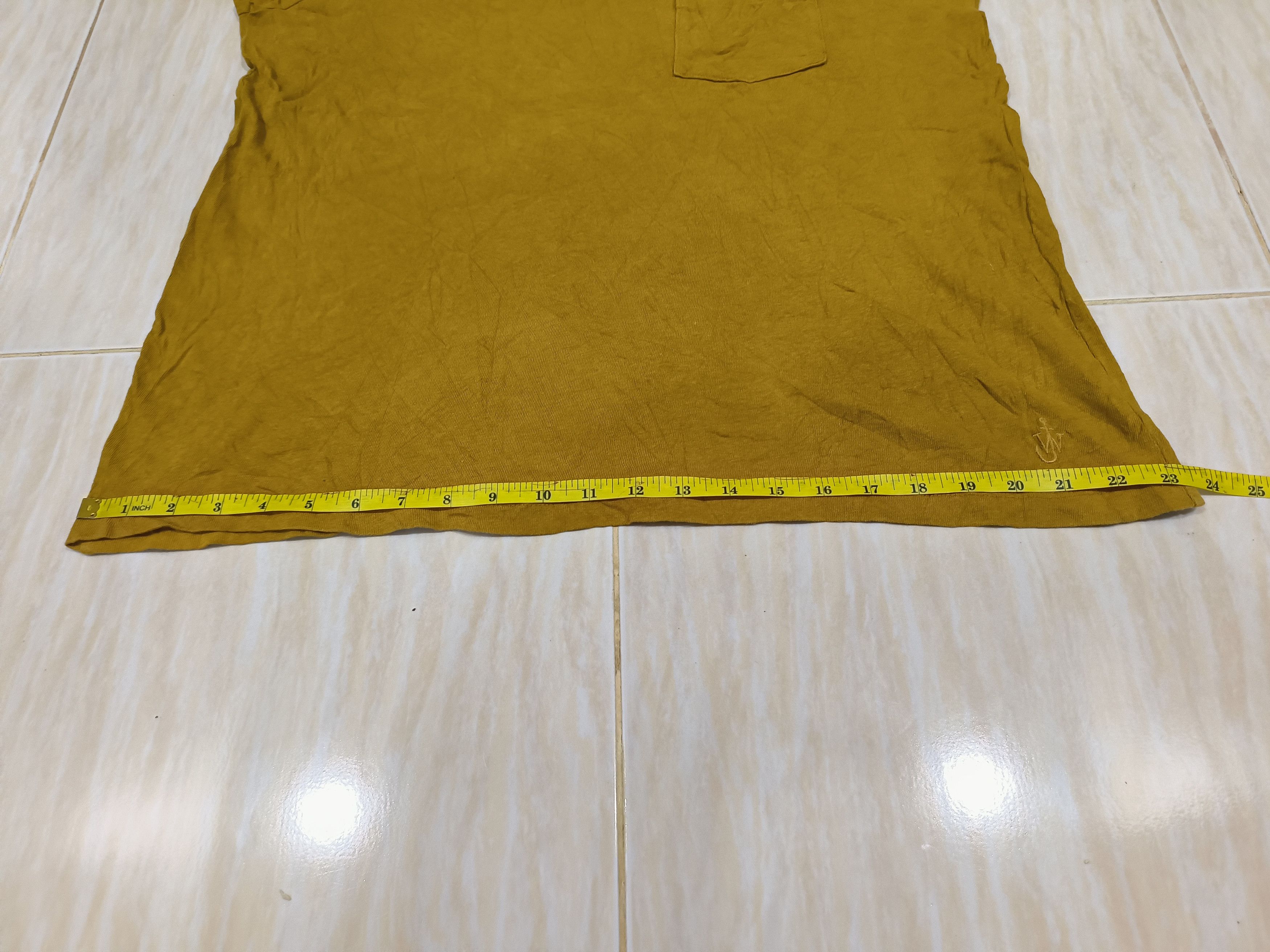 JW Anderson × Uniqlo J.W.Anderson pocket tee Size US XL / EU 56 / 4 - 10 Thumbnail
