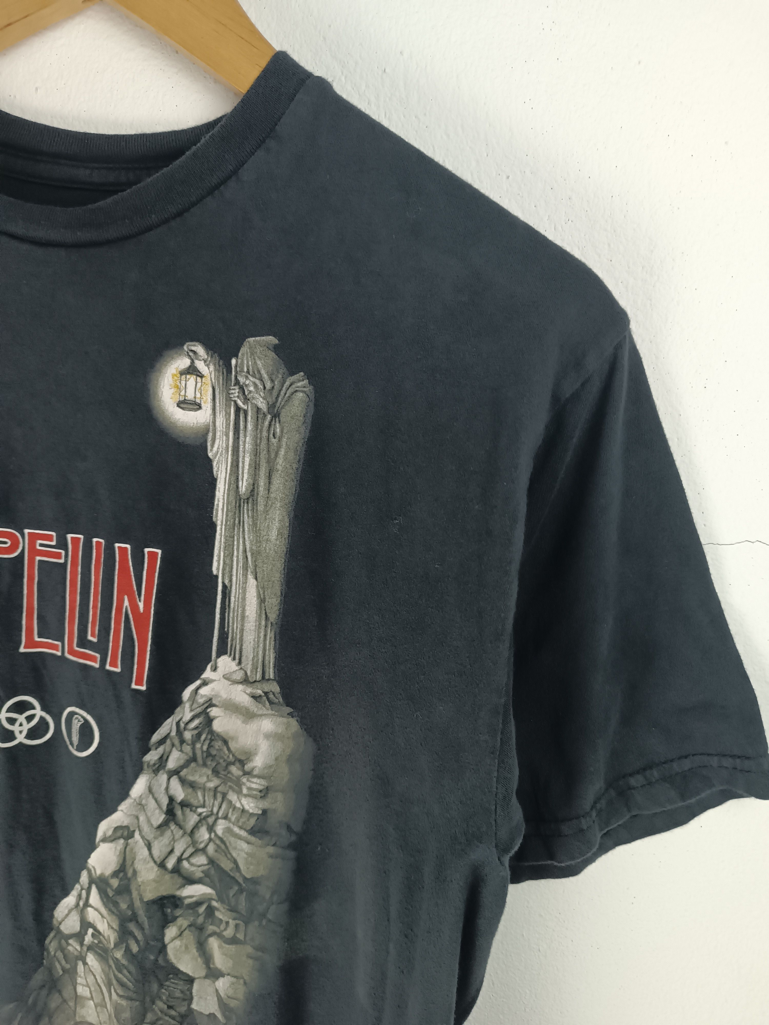Band Tees VINTAGE '08 LED ZEPPELIN (rolling stones pink floyd doors) Size US M / EU 48-50 / 2 - 9 Thumbnail