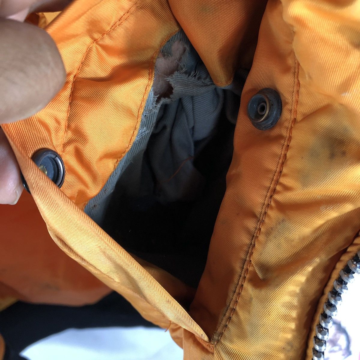 Alpha Industries Vintage Alpha Industries Sherpa Hoodie Bomber Flight Jacket Size US L / EU 52-54 / 3 - 17 Thumbnail