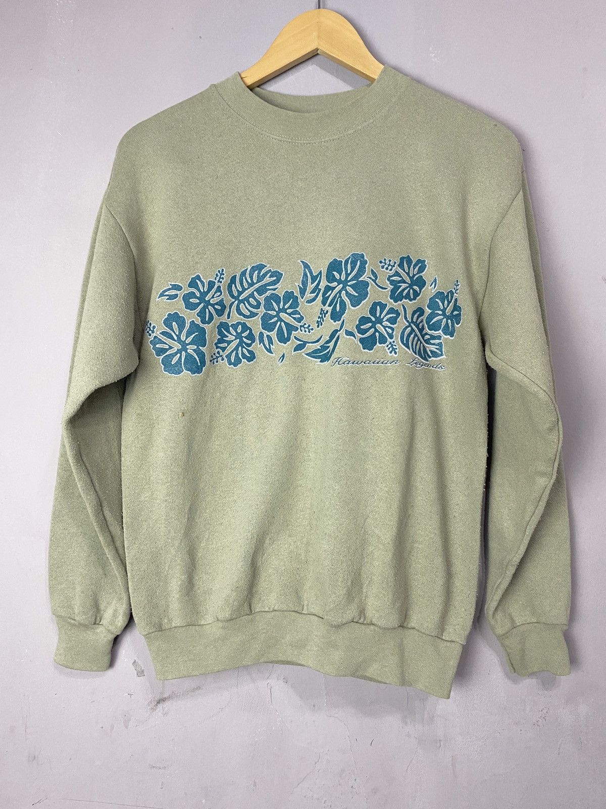 💥BINDING NOW💥Vintage TULTEX Hawaiian Legends Sweatshirt