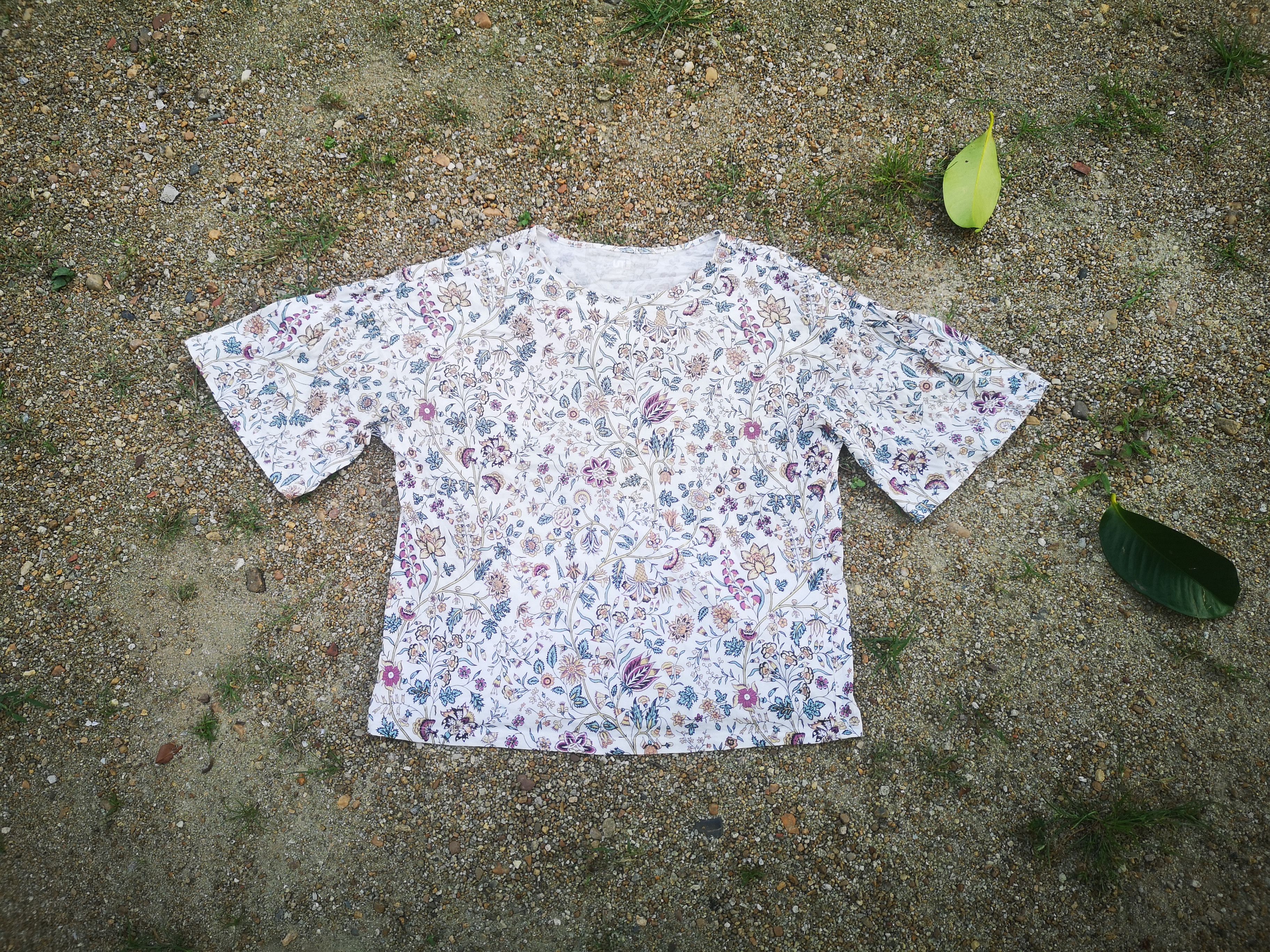 Designer × Uniqlo Uniqlo Full of flower by Studio Sanderson Size XL / US 12-14 / IT 48-50 - 1 Thumbnail
