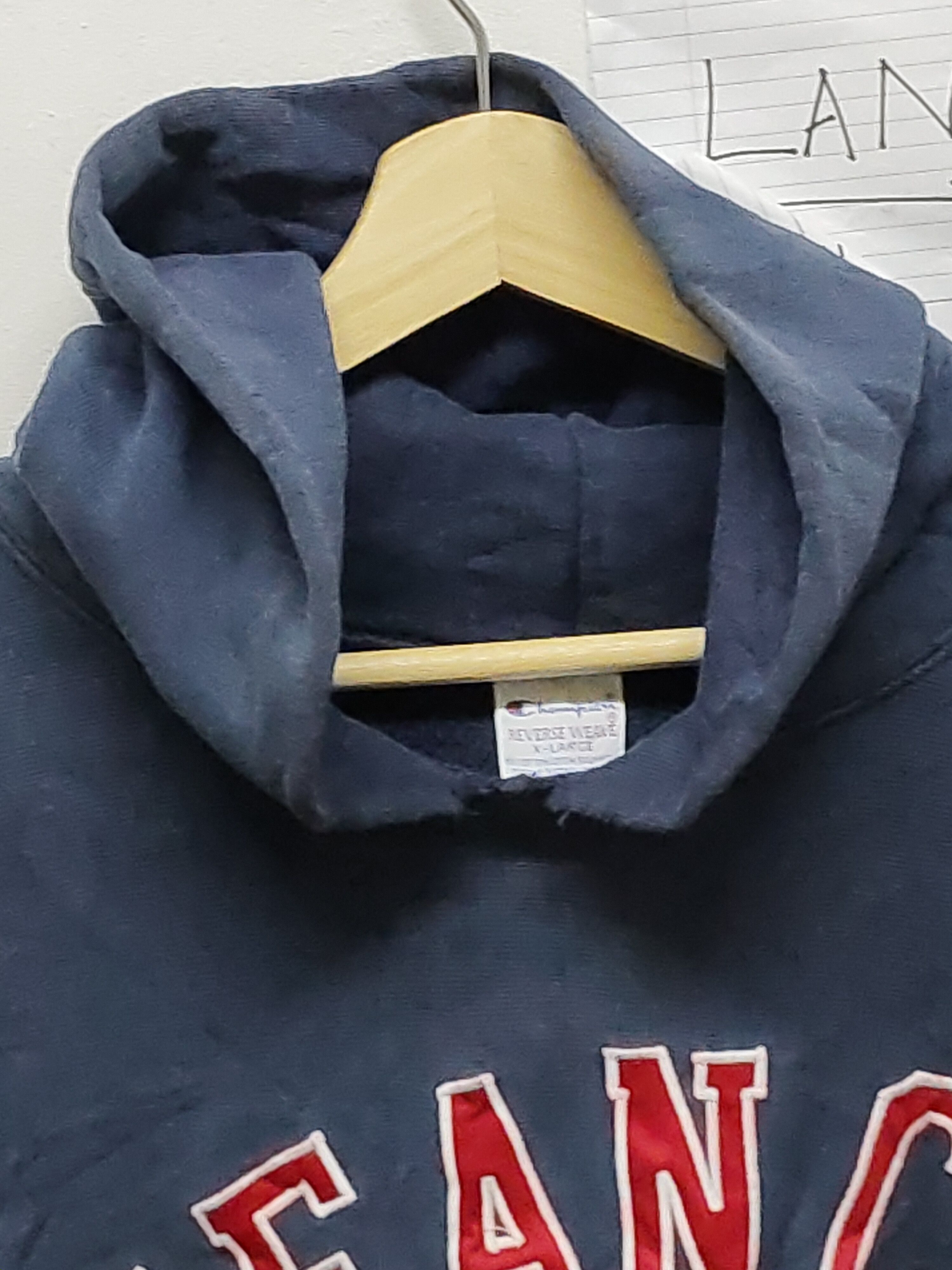 Champion Champion vintage 90s reverse weave hoodie Spellout big logo Size US XL / EU 56 / 4 - 3 Thumbnail