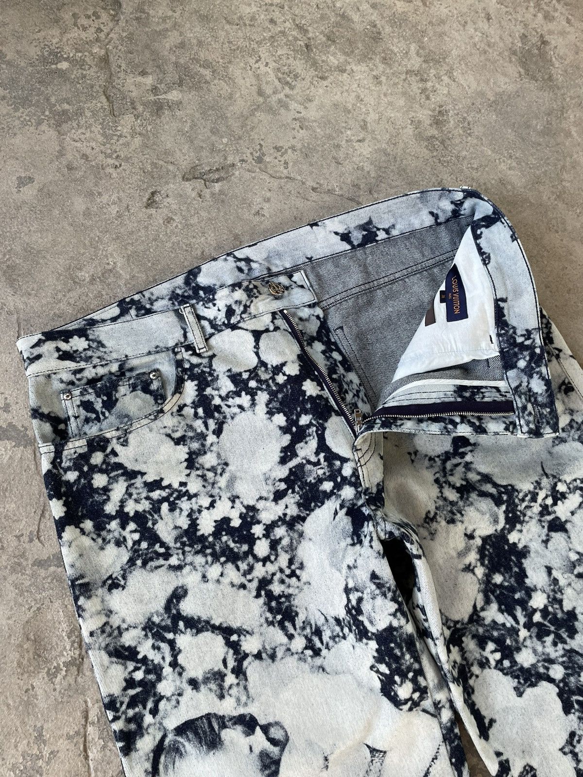 Louis Vuitton VIRGIL SS19 ‘Dorothy in the Poppies’ Flared Dyed Denim Size US 36 / EU 52 - 7 Thumbnail