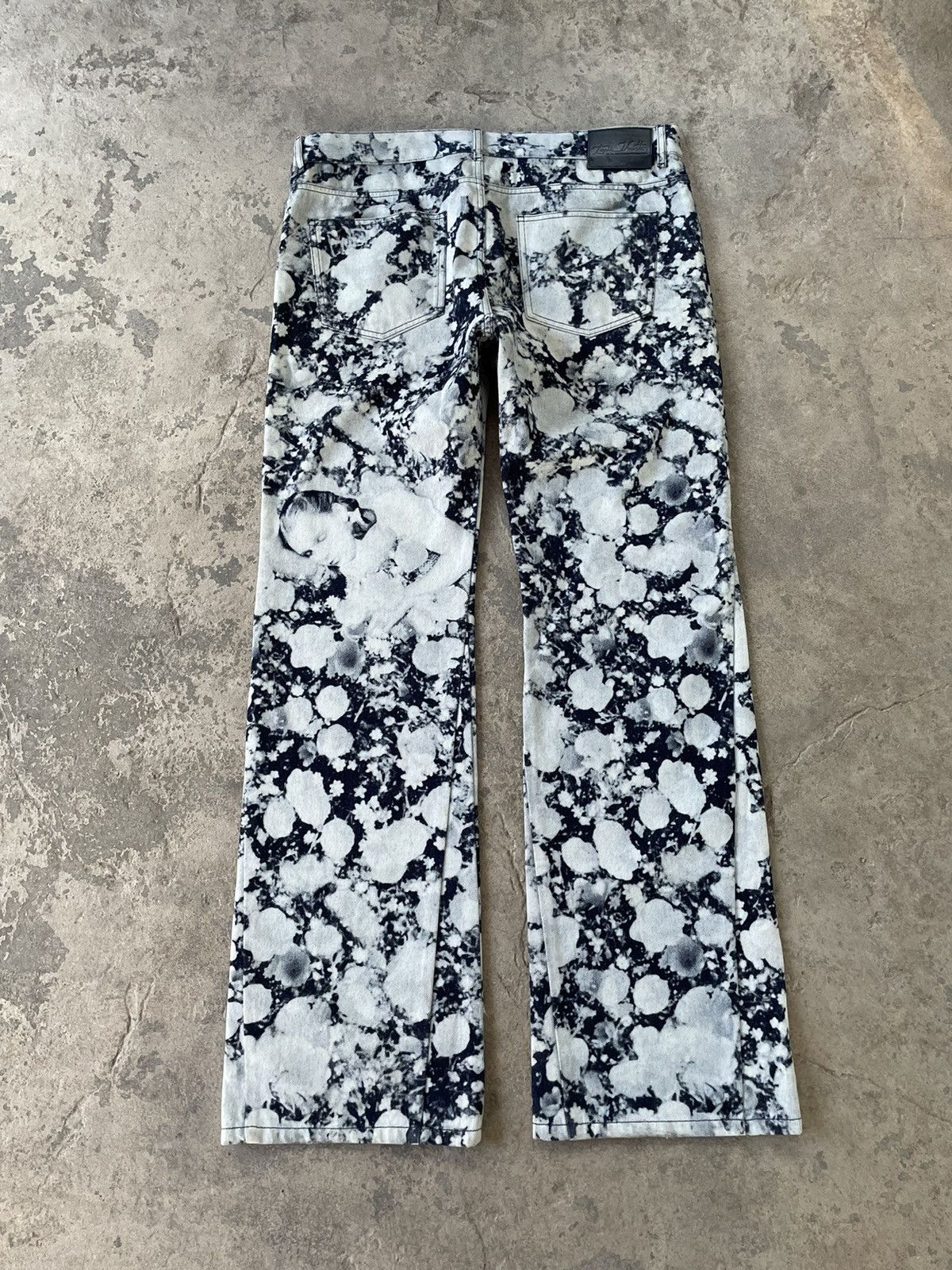Louis Vuitton VIRGIL SS19 ‘Dorothy in the Poppies’ Flared Dyed Denim Size US 36 / EU 52 - 5 Thumbnail