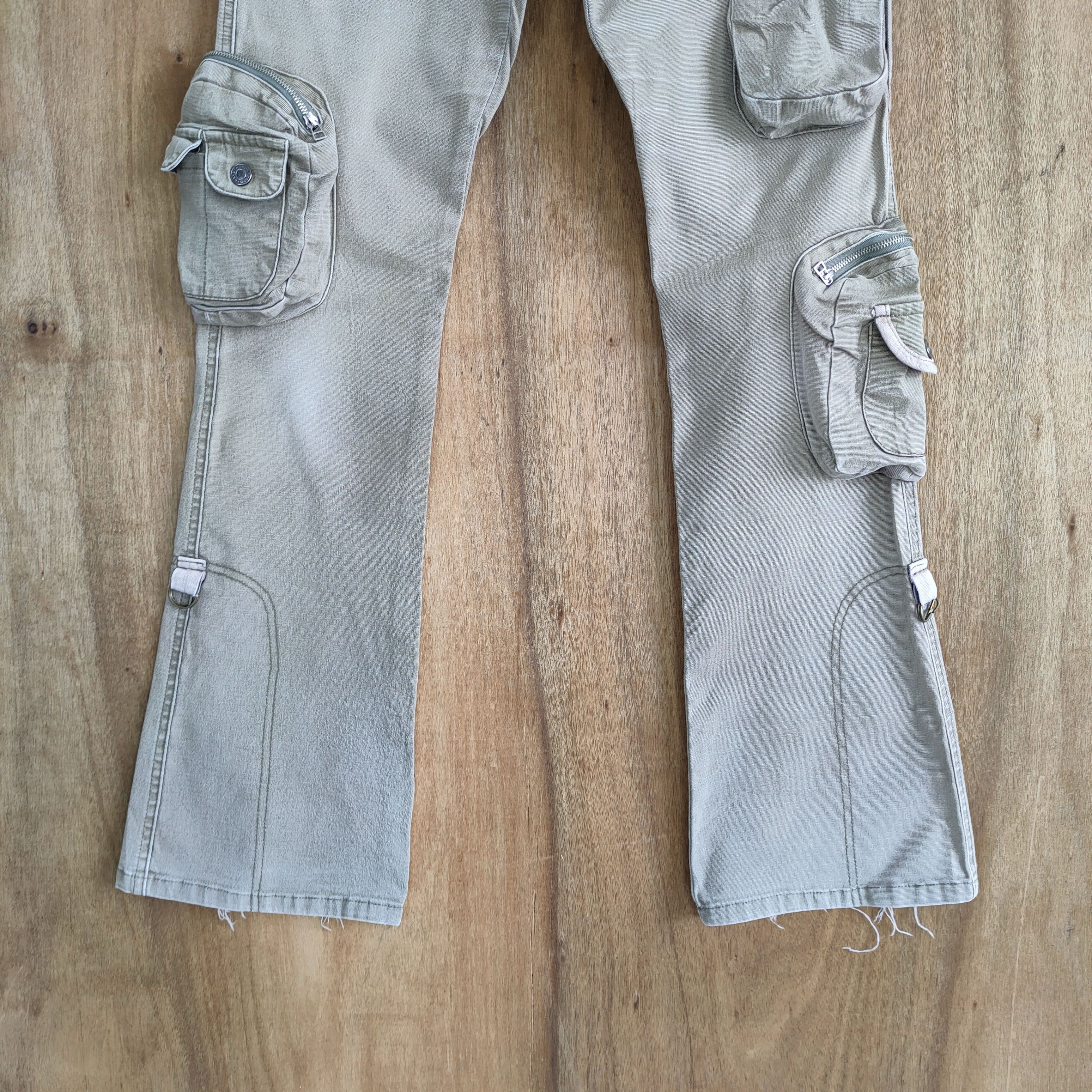 Japanese Brand HP MULTIPOCKET FLARED CARGO PANTS Size US 26 / EU 42 - 4 Thumbnail
