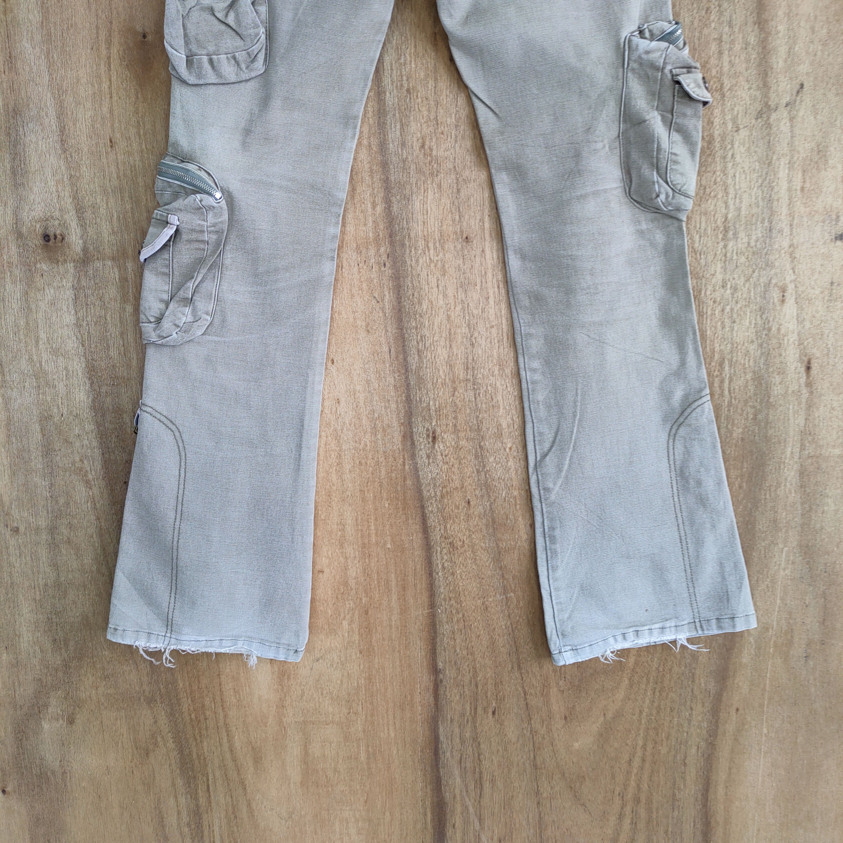 Japanese Brand HP MULTIPOCKET FLARED CARGO PANTS Size US 26 / EU 42 - 11 Thumbnail
