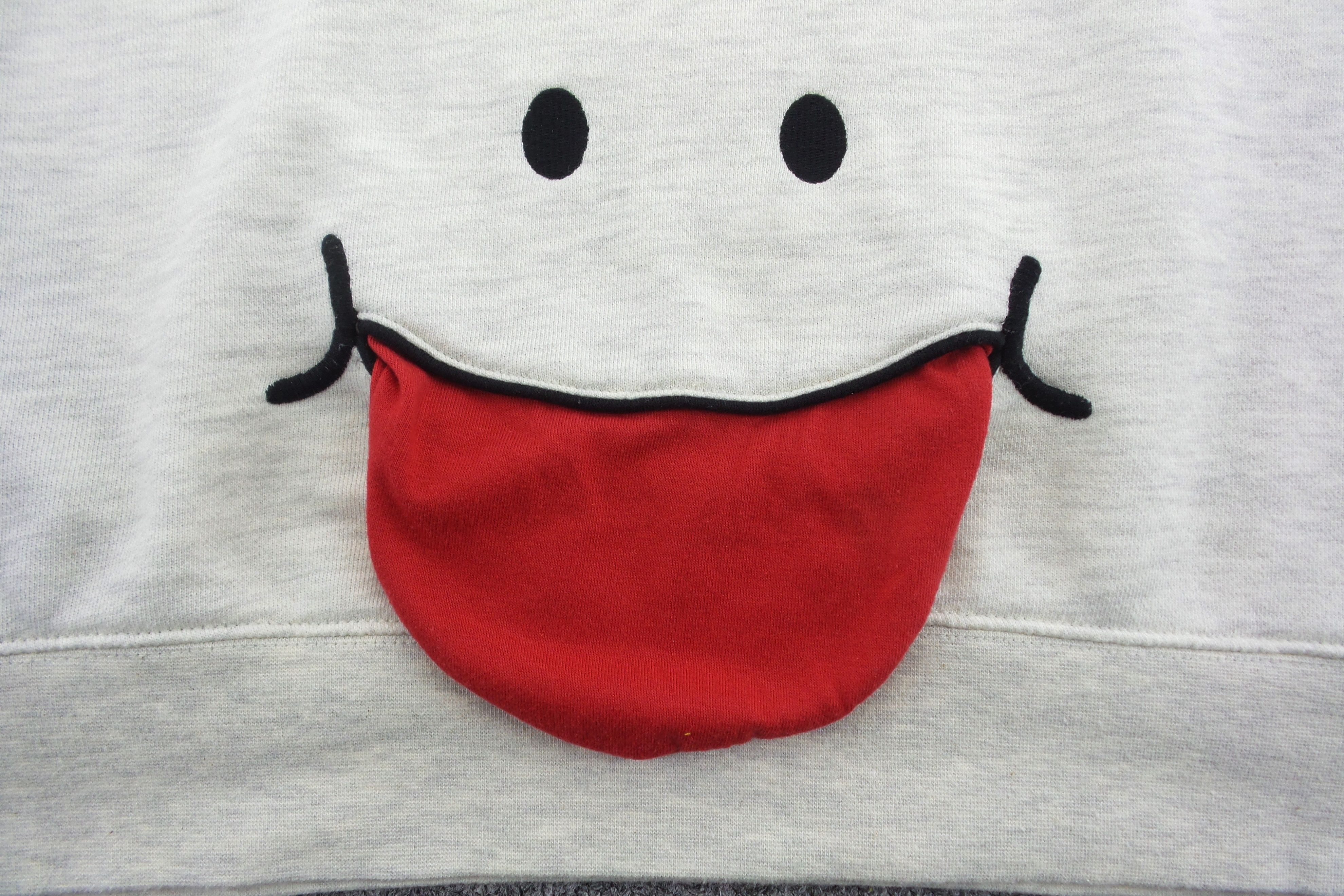 Japanese Brand Up!Smile Hoodies Size US XXL / EU 58 / 5 - 9 Thumbnail