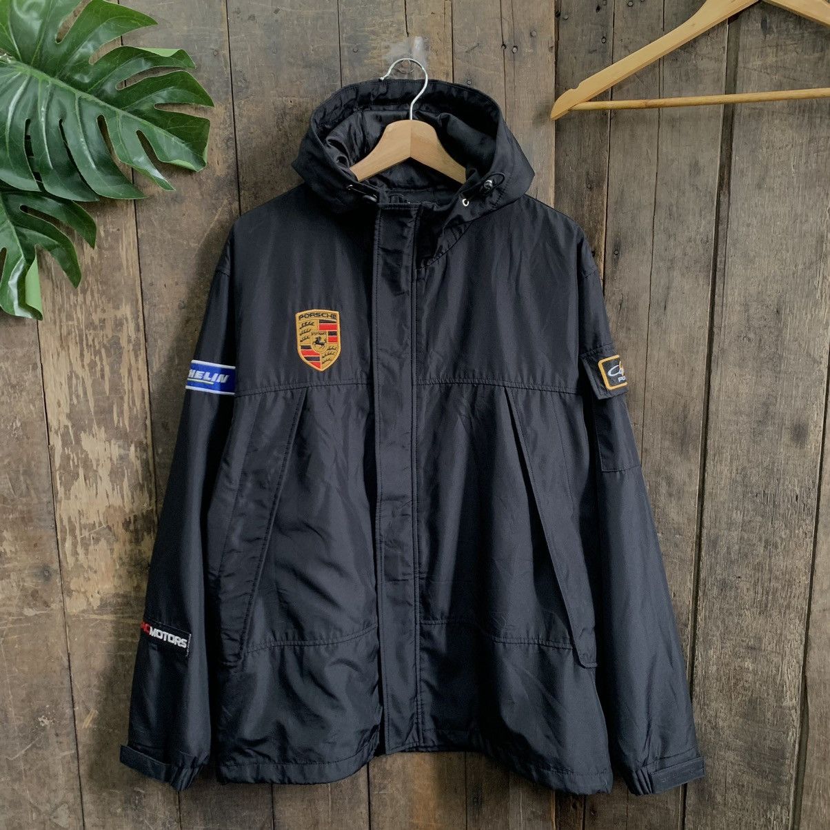 Vintage 90’s Porsche leather jacket