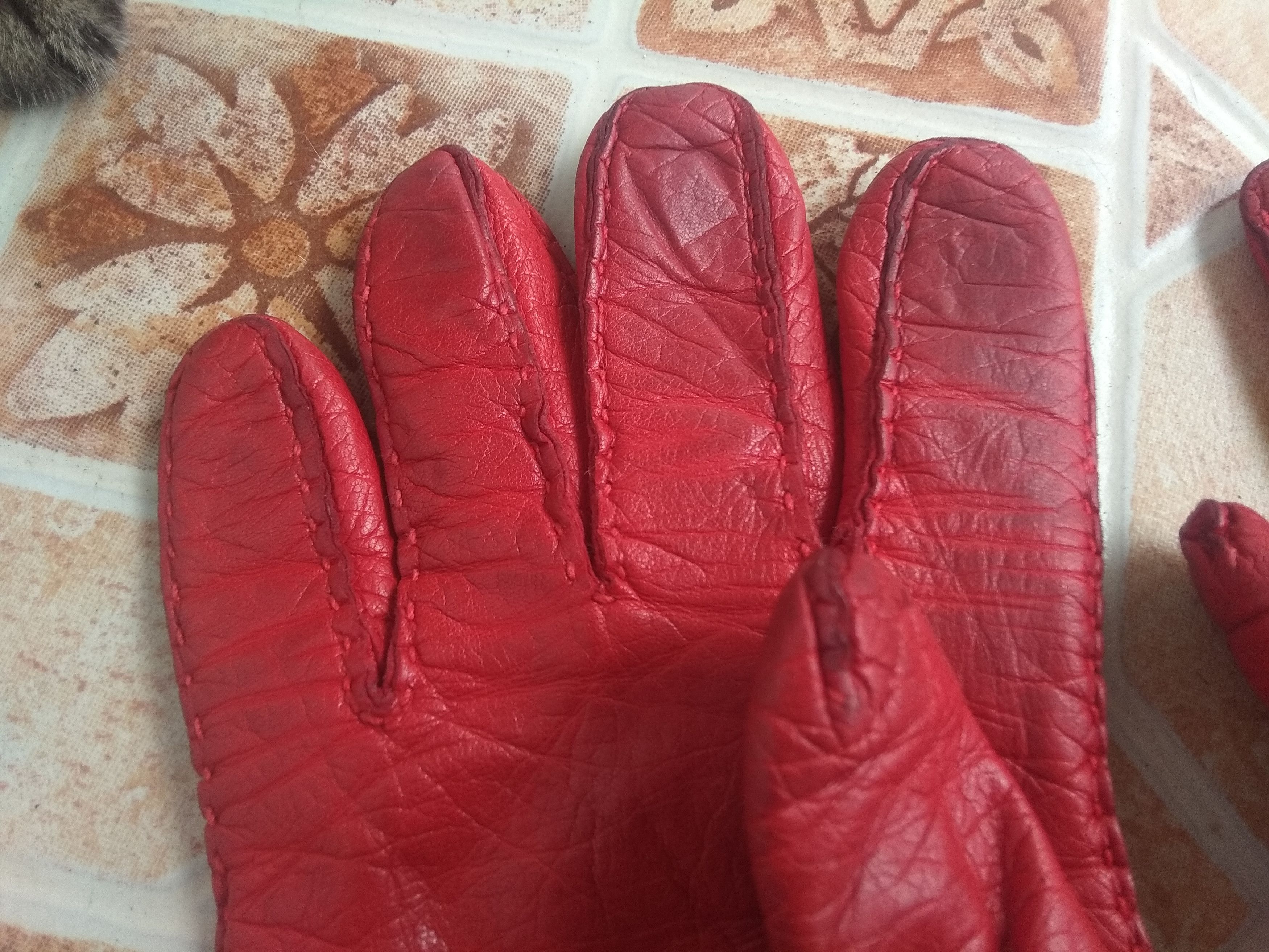 Designer Vintage 50s-70s Gucci Crest Leather Gloves Pink Size ONE SIZE - 10 Thumbnail