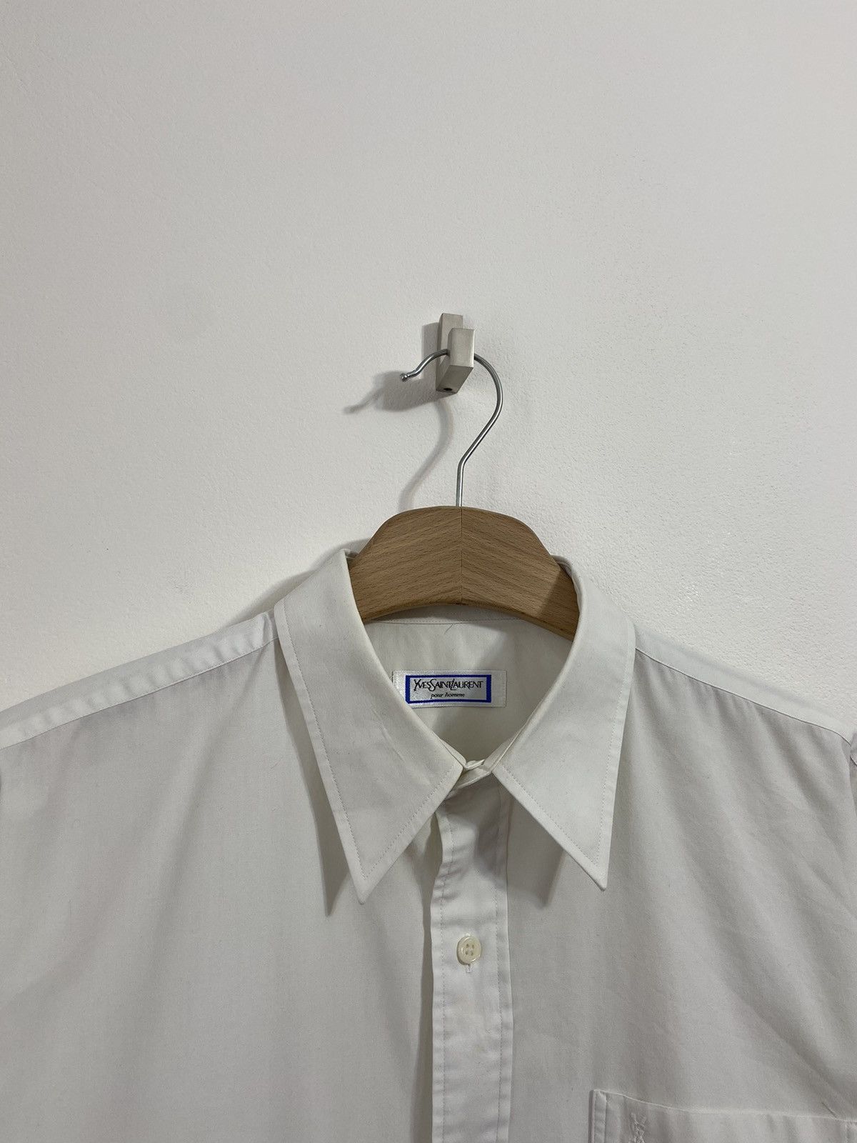 Yves Saint Laurent Yves Saint Laurent Button Up Shirt Size US L / EU 52-54 / 3 - 2 Thumbnail