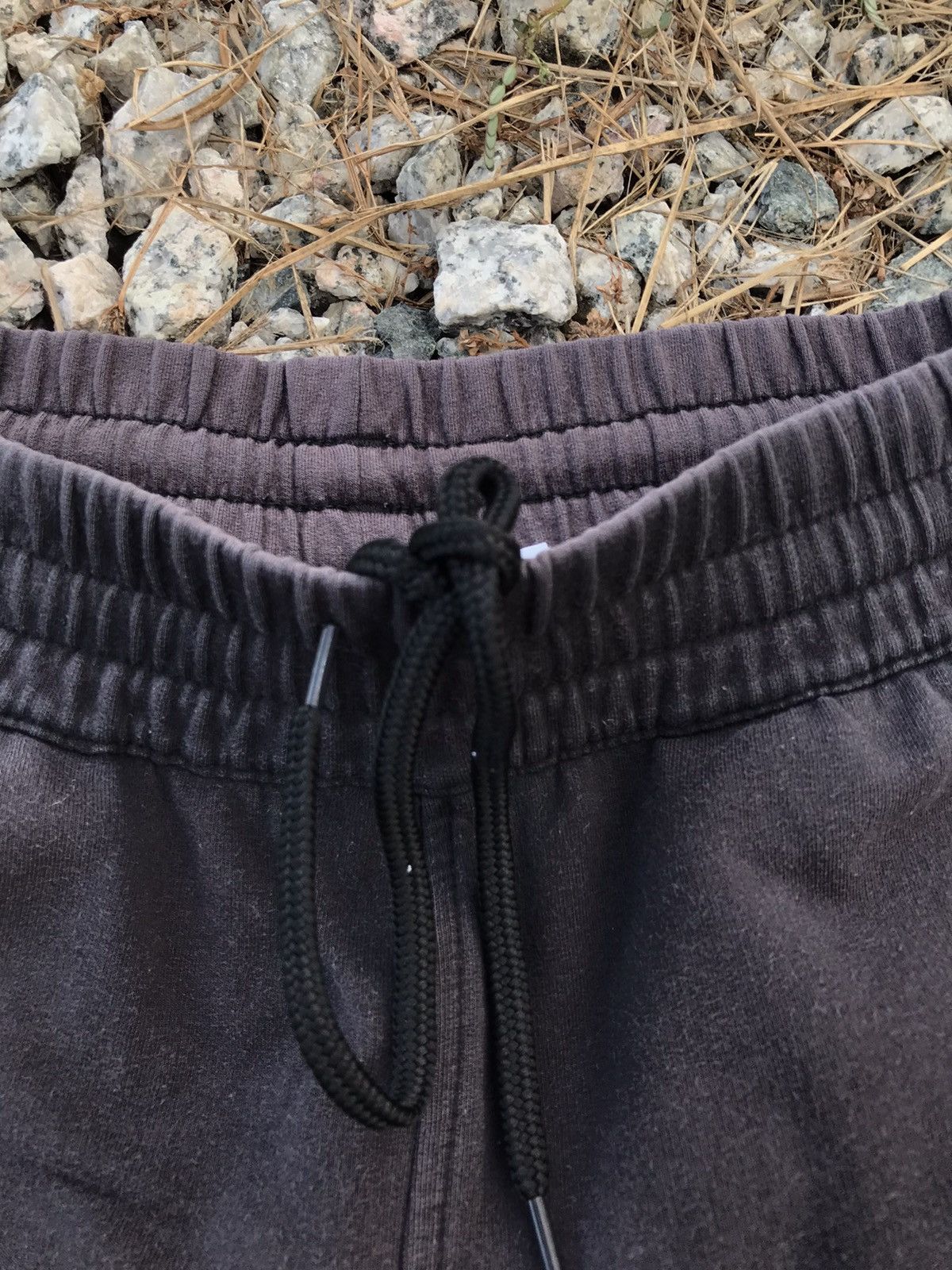 Adidas Adidas Patches Jogger Pants Size US 29 - 6 Thumbnail