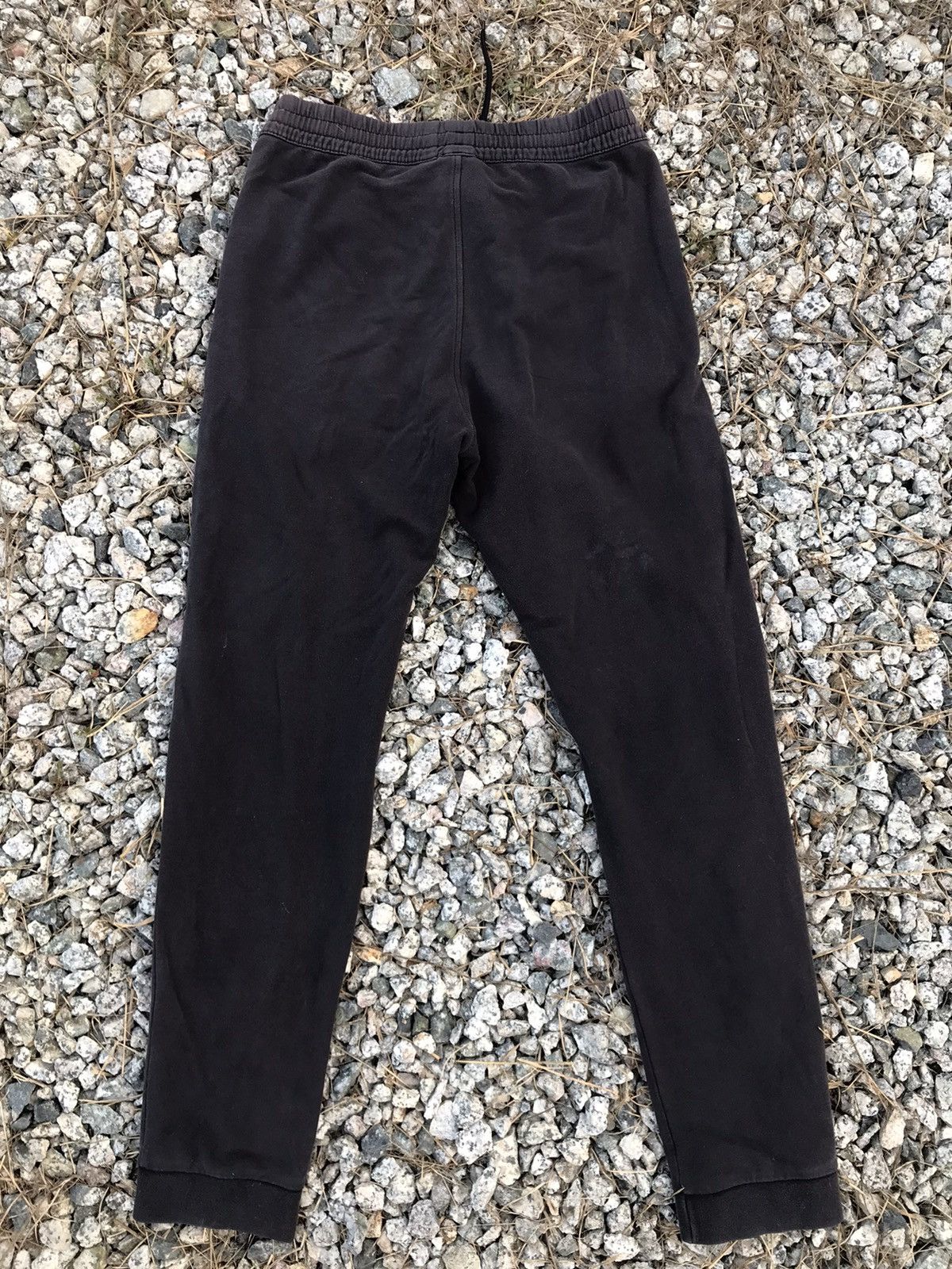 Adidas Adidas Patches Jogger Pants Size US 29 - 9 Thumbnail
