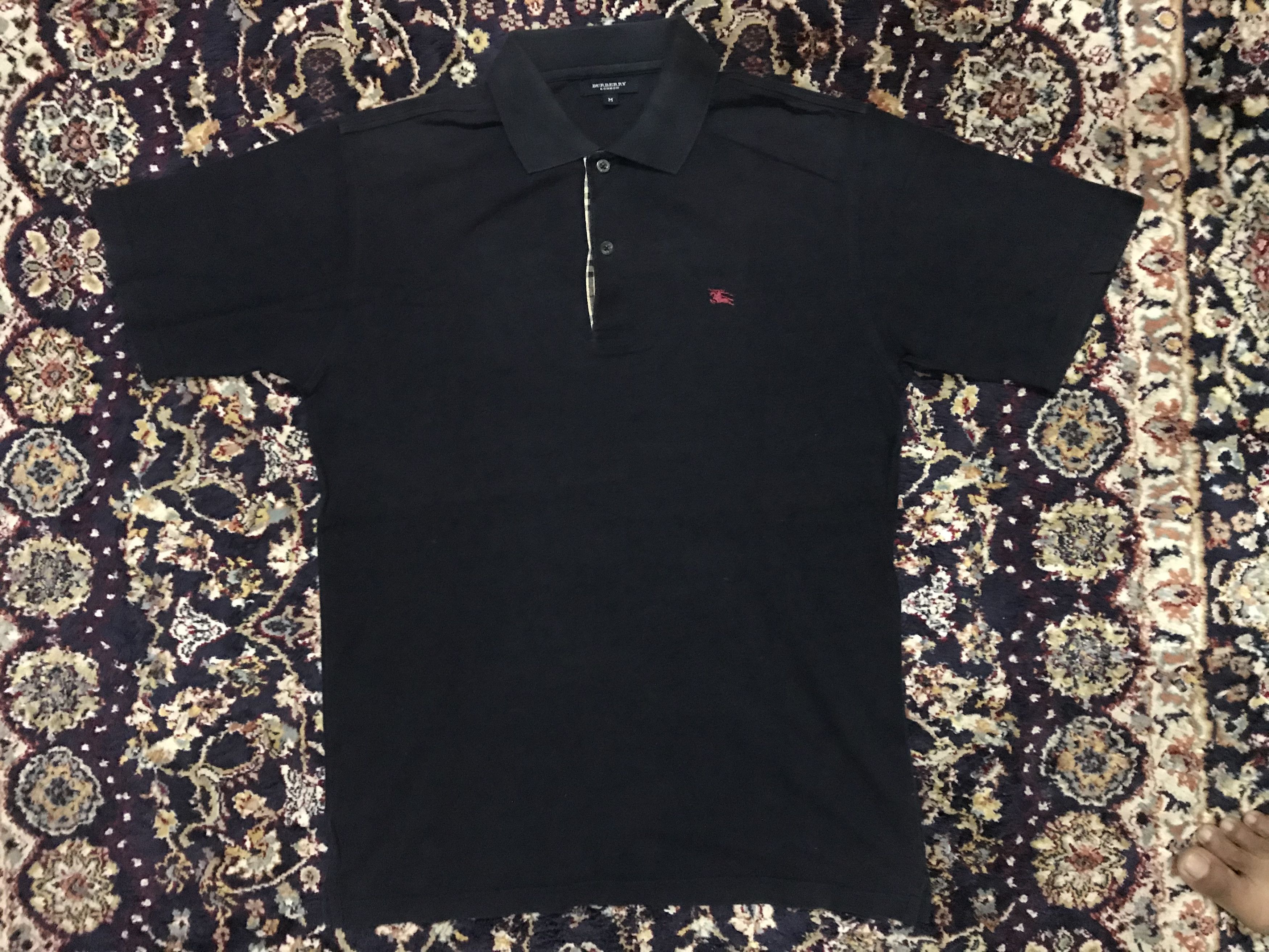 Vintage Burberry London 2 buttons SS polo shirt