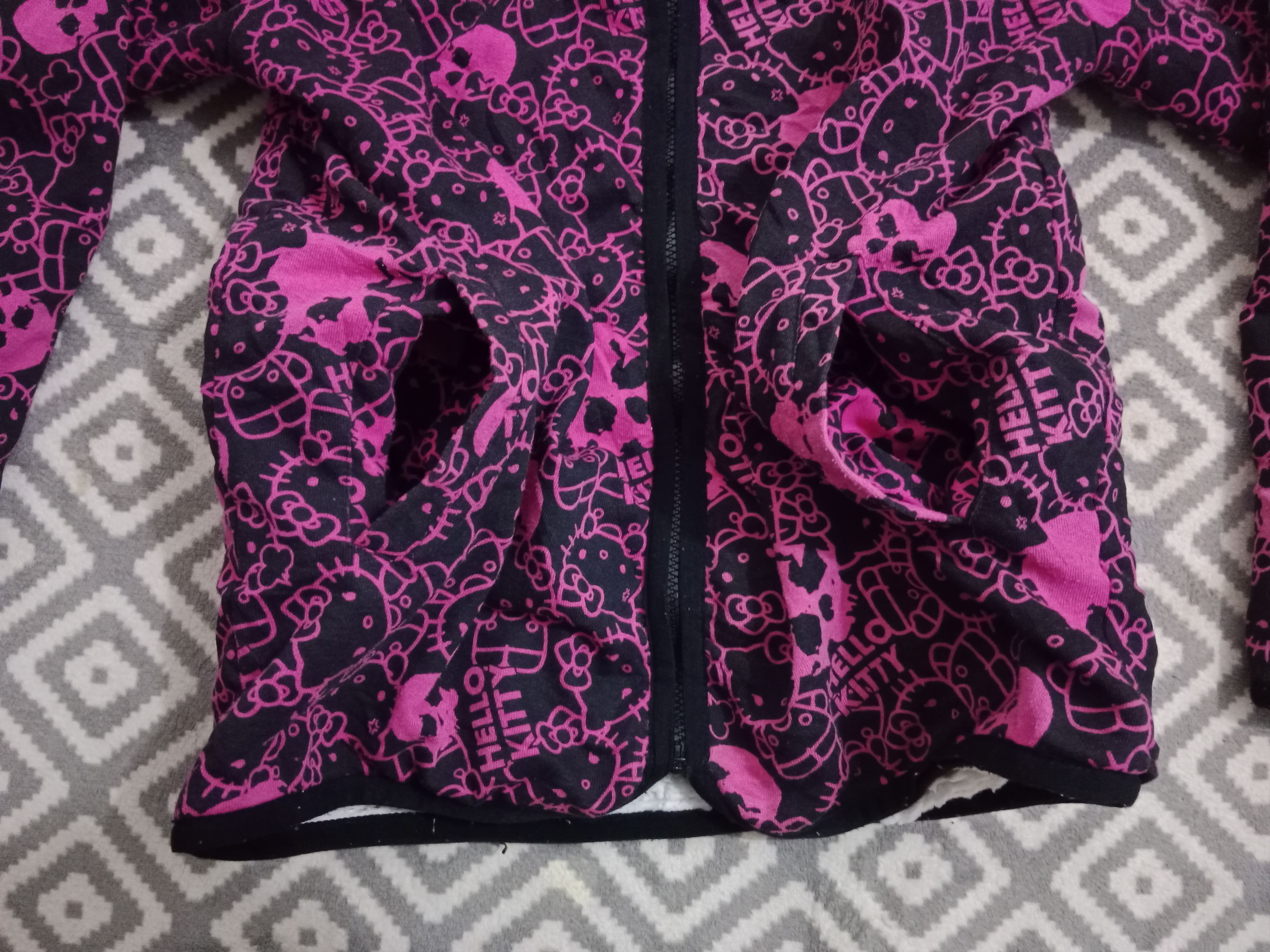 Anime GOTHIC Hello Kitty Skulls Fleece Reversible Hoodie Size M / US 6-8 / IT 42-44 - 4 Thumbnail