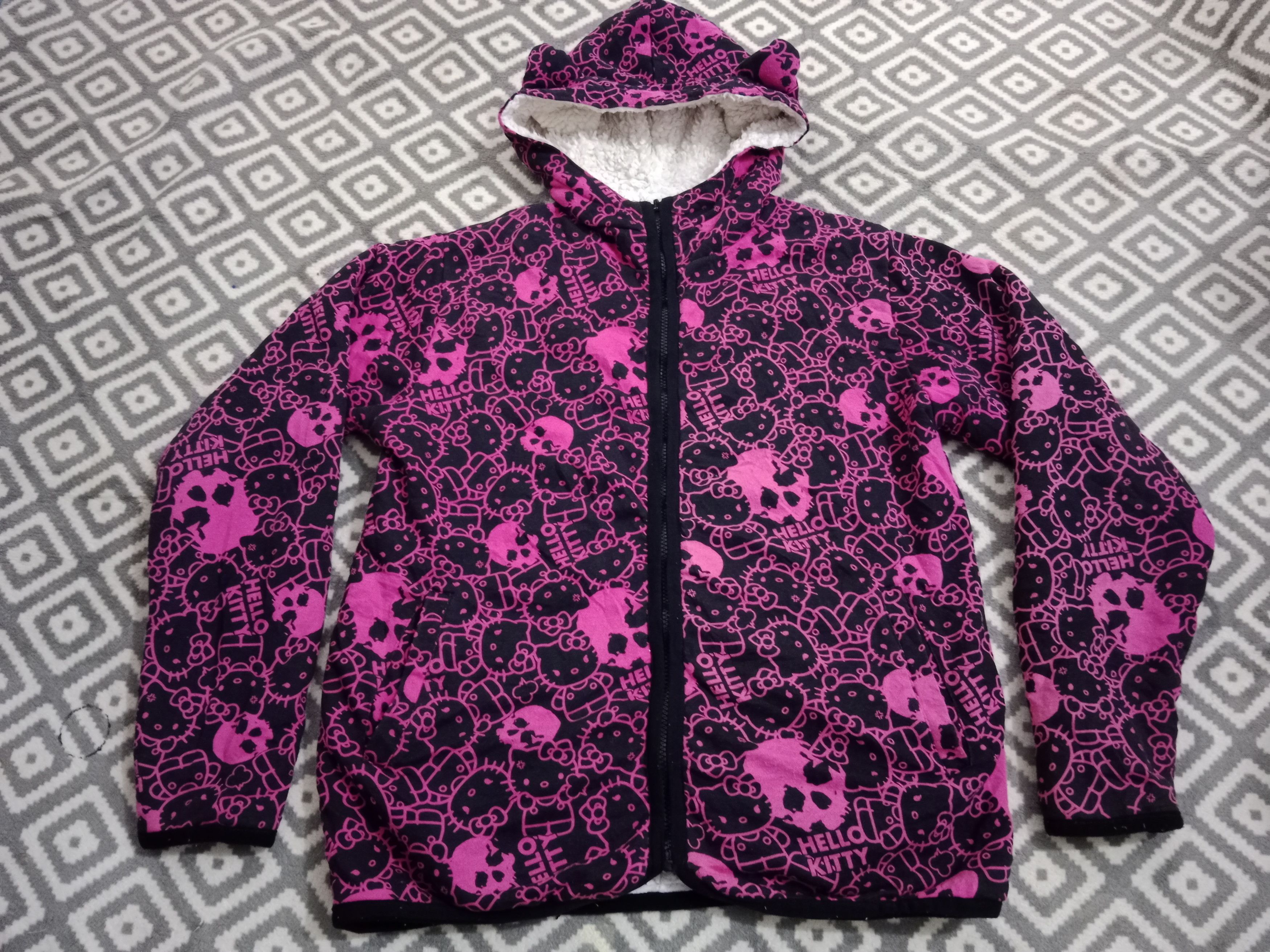 GOTHIC Hello Kitty Skulls Fleece Reversible Hoodie