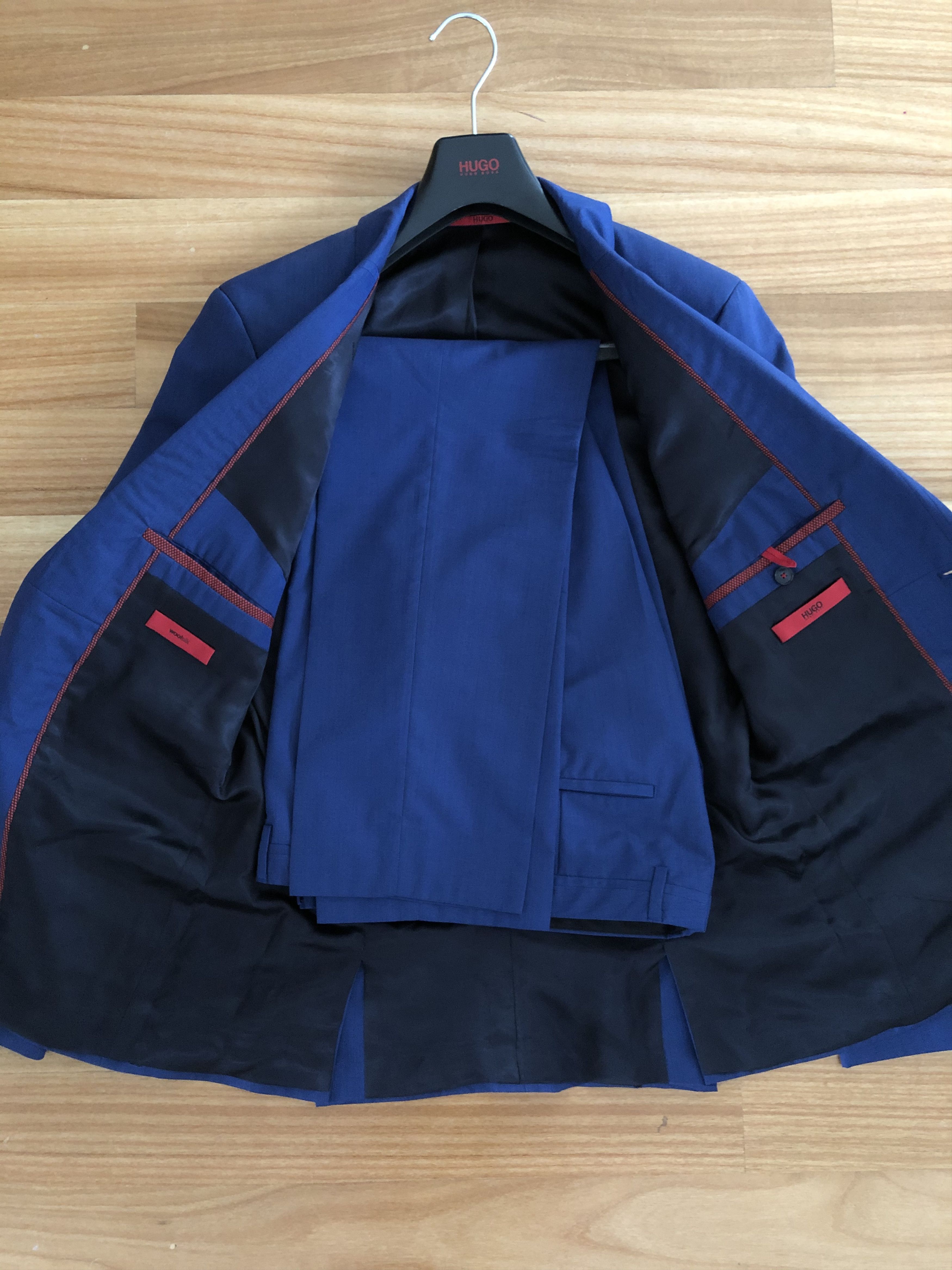 Hugo Boss Ahli / Henius Suit + Jordan Shirt Size 48R - 1 Thumbnail