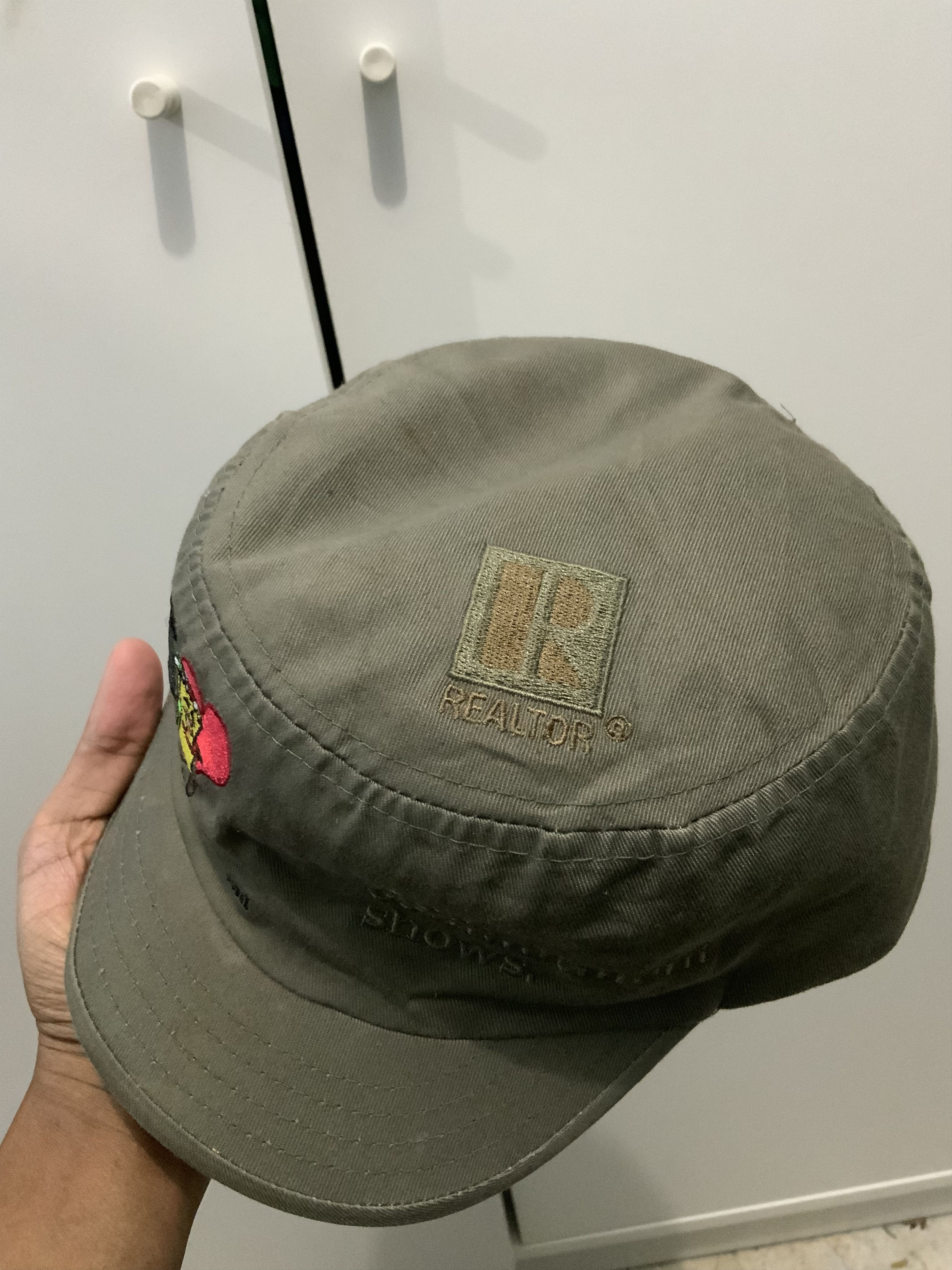 If Only Was True Edmonton’s food Banks Morie Realtor Hat Size ONE SIZE - 14 Thumbnail