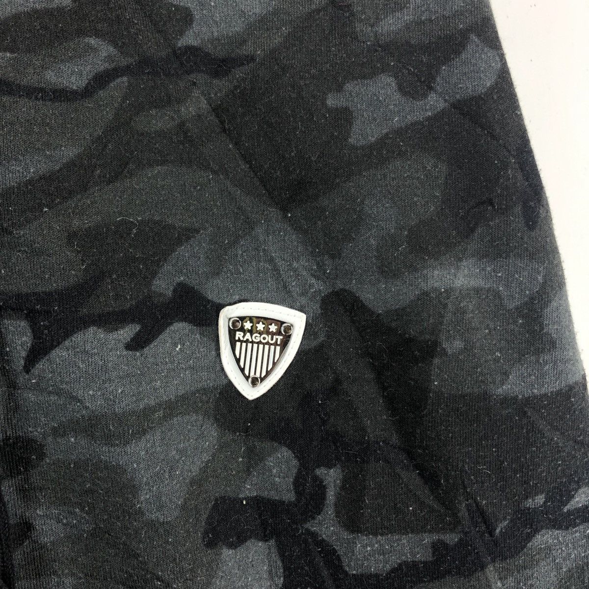 Japanese Brand RAG OUT Zipper Hoodie Rare Design #0985-33 Size US L / EU 52-54 / 3 - 2 Thumbnail