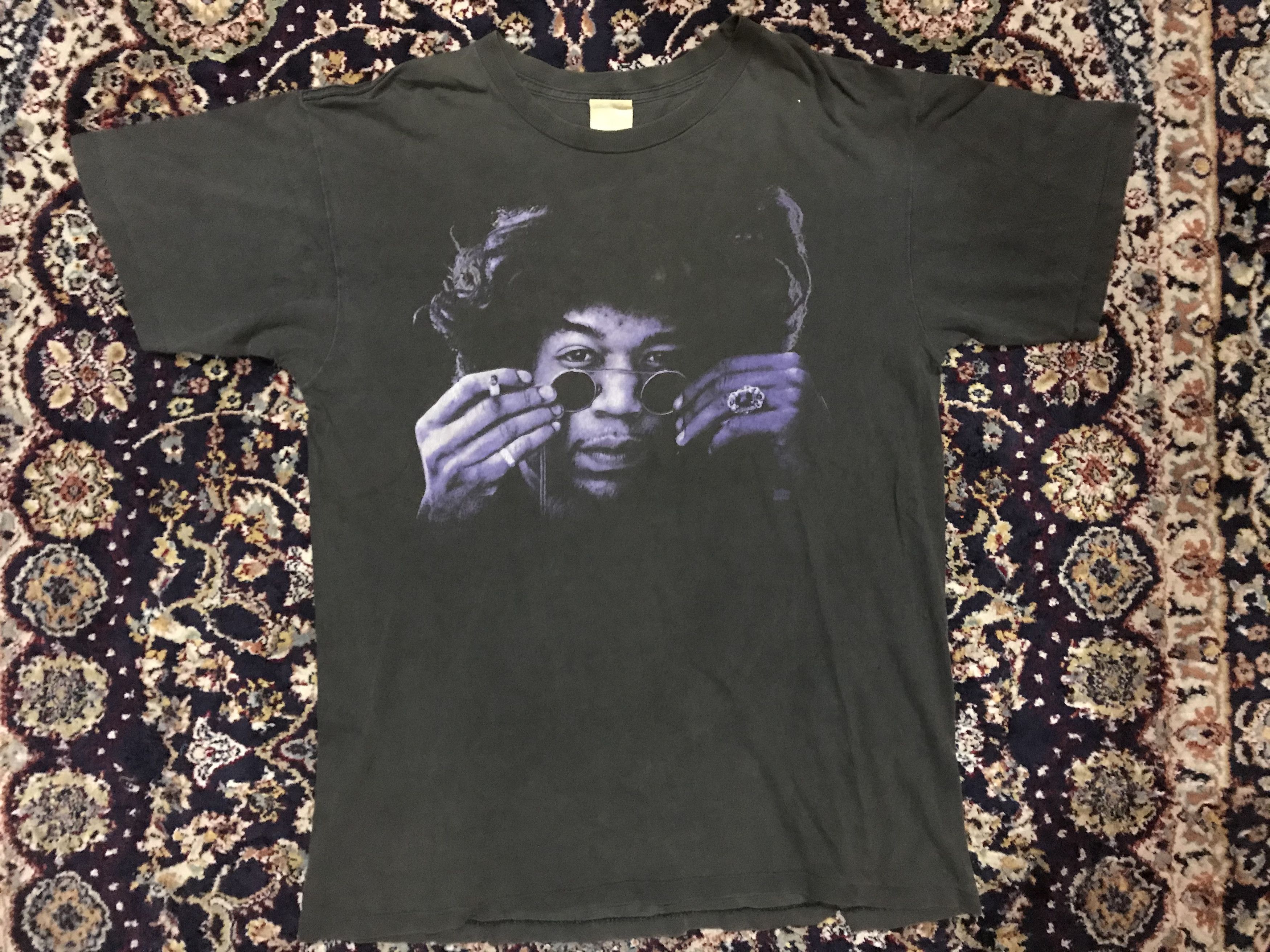 Vintage 90's Jimi Hendrix rock tee shirt destroyed worn