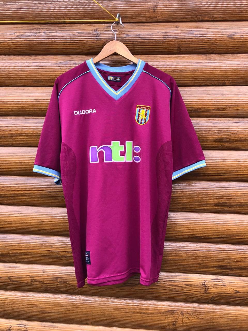 Maillot Domicile Aston Villa Diadora - Taille 2XL - Manches Longues - Occasion