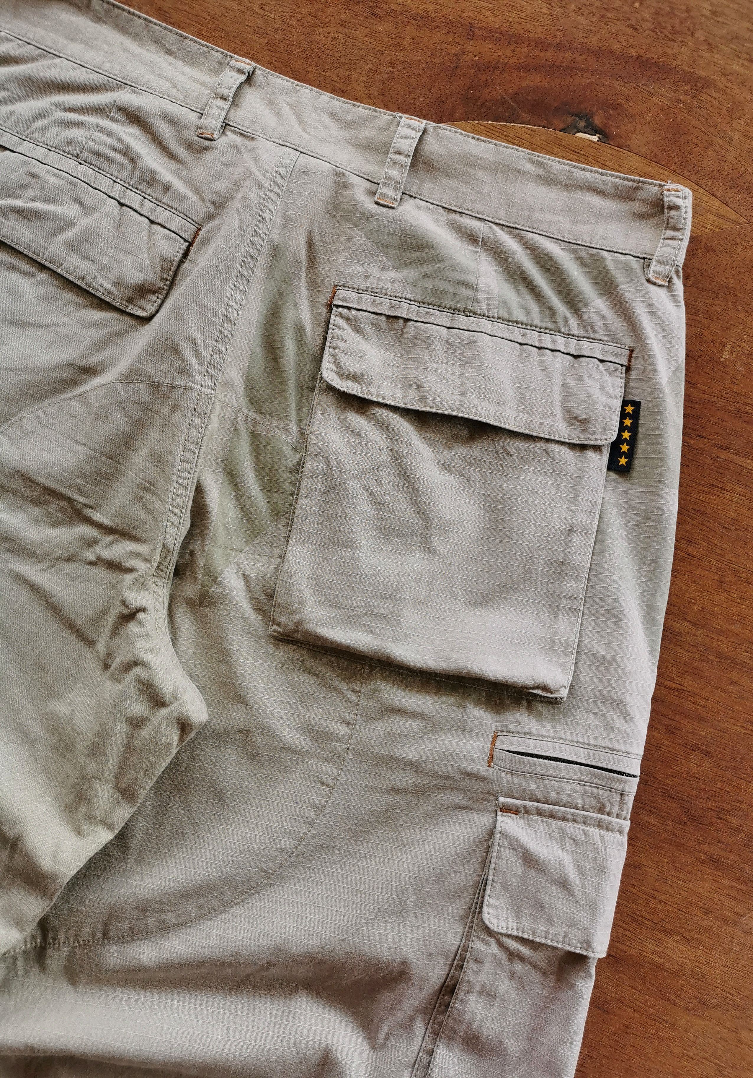 Nike Nike Camo Desert Cargo Pants Size US 34 / EU 50 - 8 Thumbnail