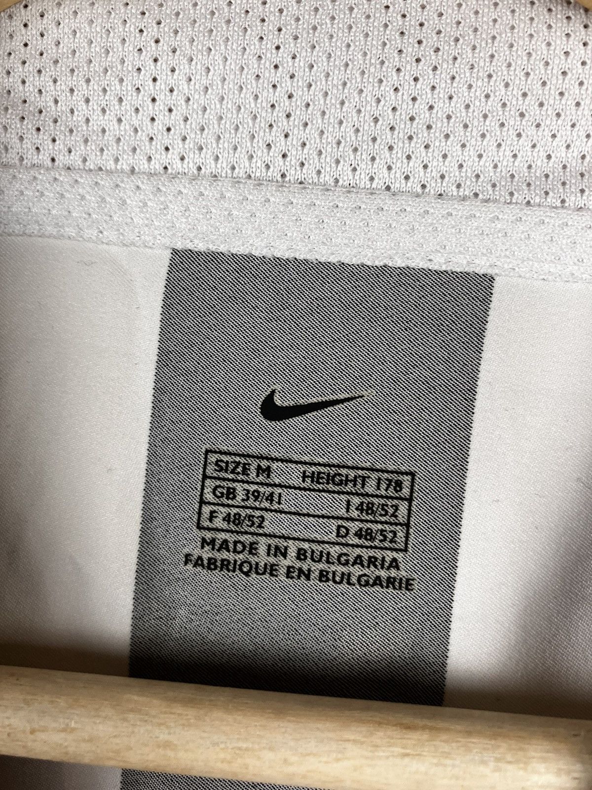 Nike × Vintage Nike Vintage Juventus 11 Nedved Stripe Soccer Jersey Size US M / EU 48-50 / 2 - 9 Thumbnail